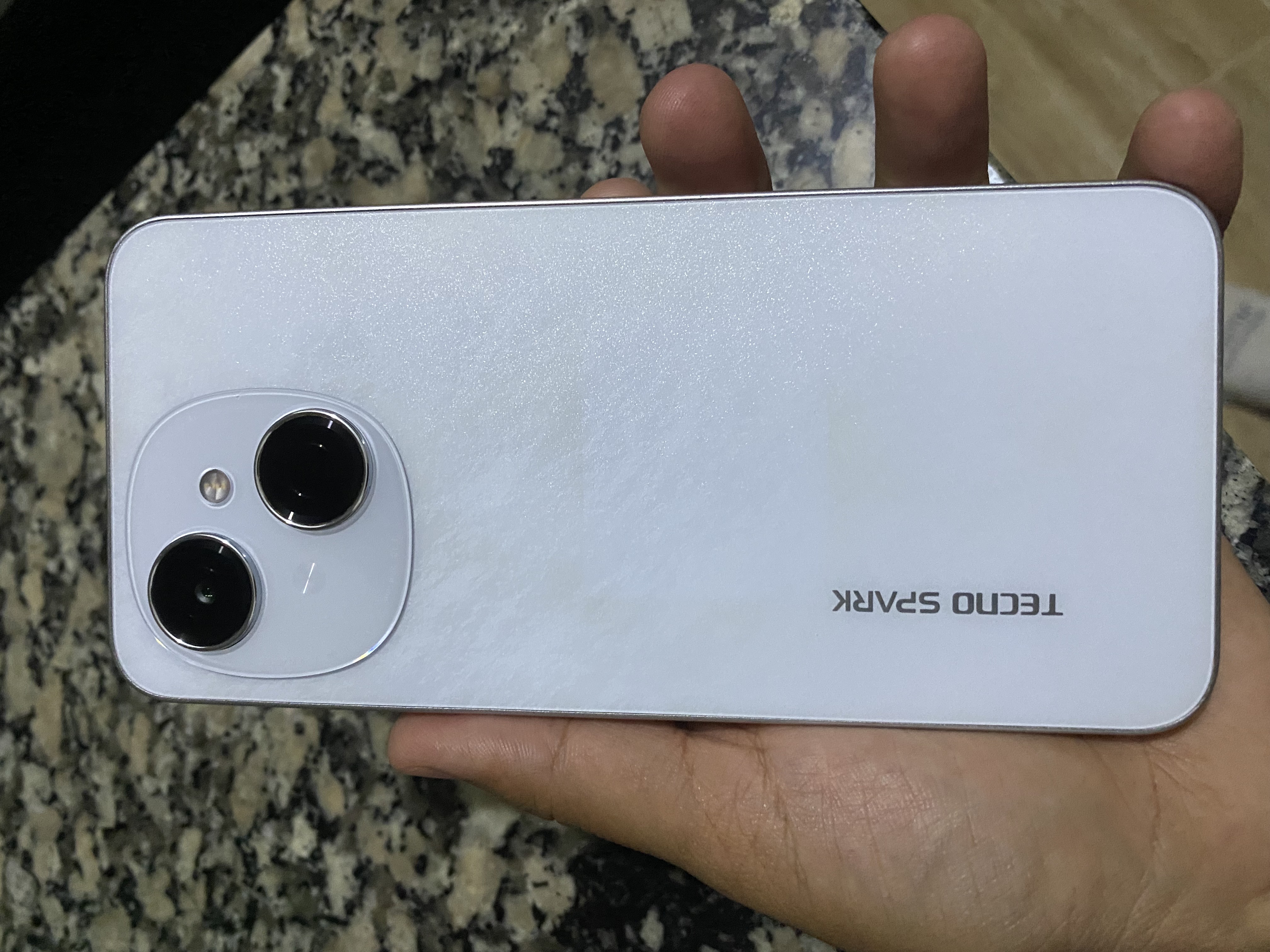celulares y tabletas - Celular tecno 