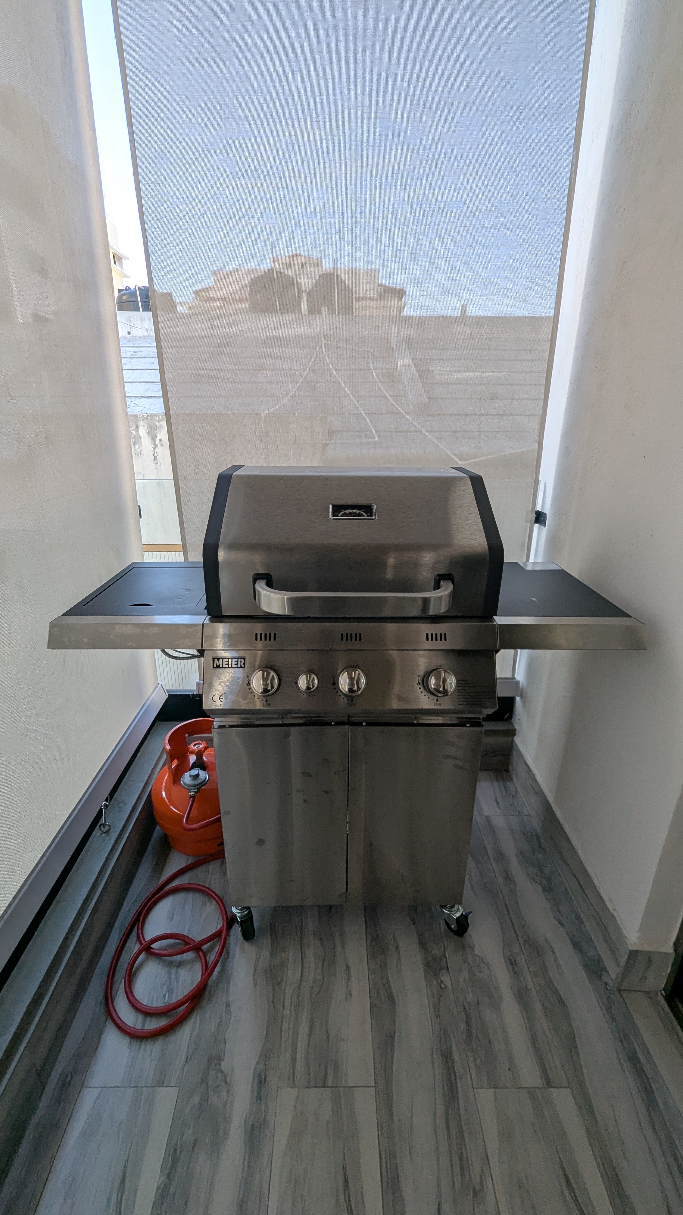 cocina - Vendo BBQ de gas 3 hornillas + 1  0