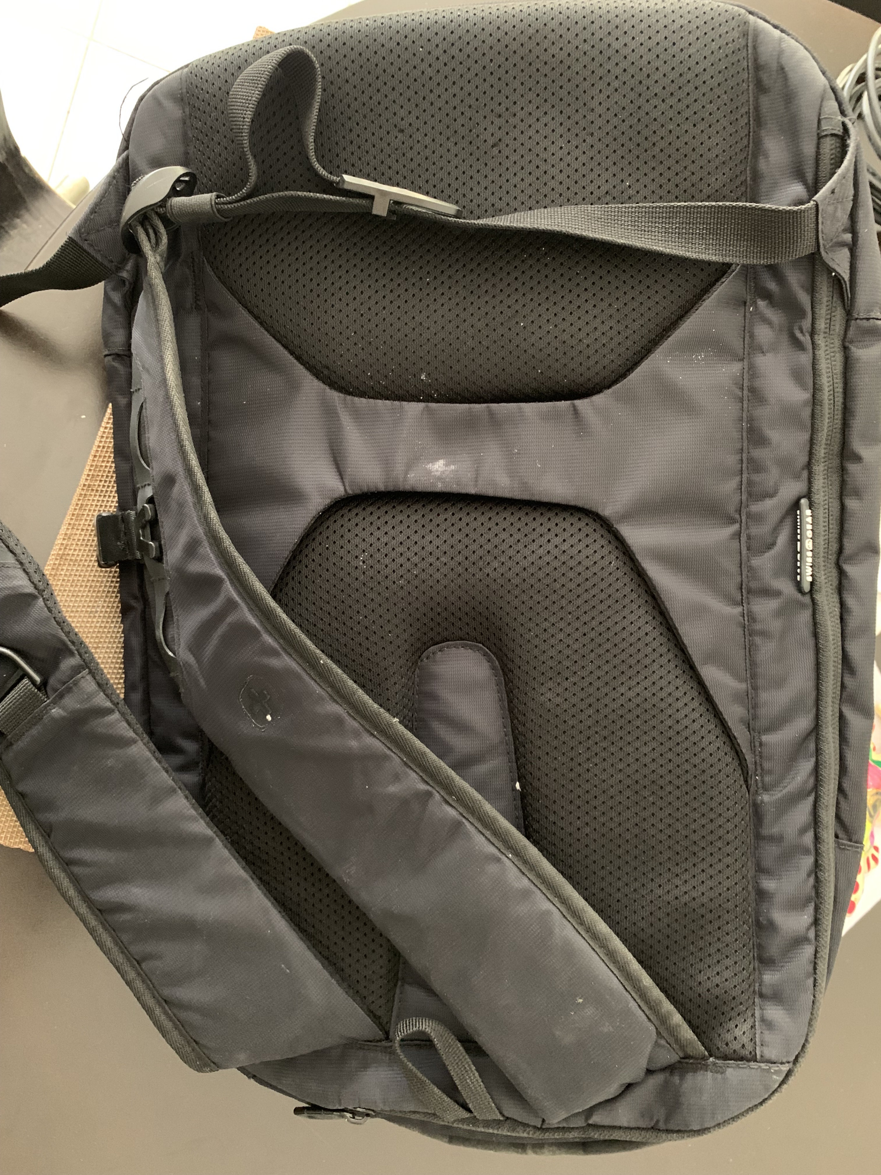 accesorios - De vuelta a clases! Mochila Swiss Gear, Lonchera Built, Cartera y Termo 1