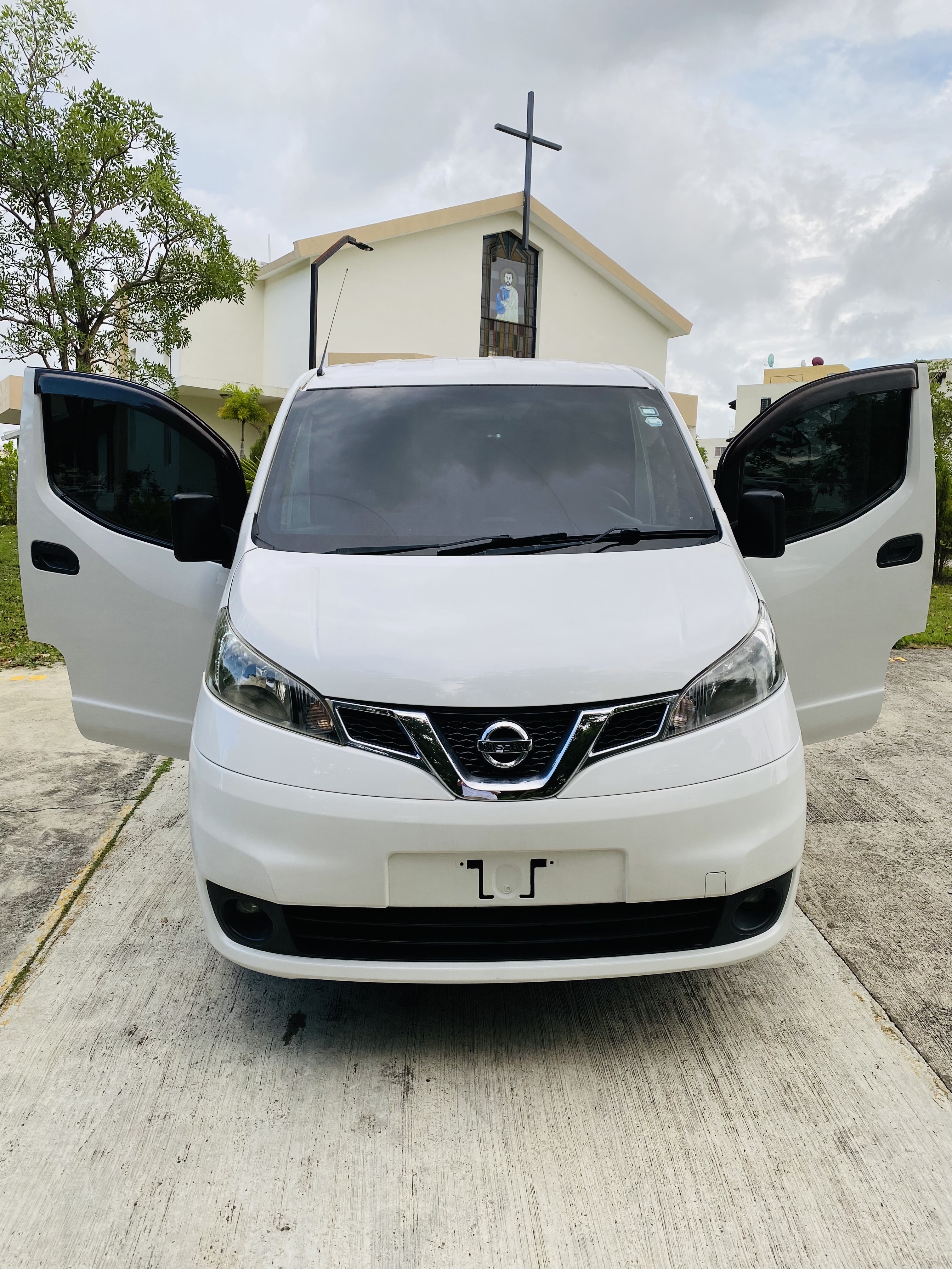carros - ¡EN VENTA! Nissan NV200 – Año 2015Vehículo económico, versátil y en buen estado 3