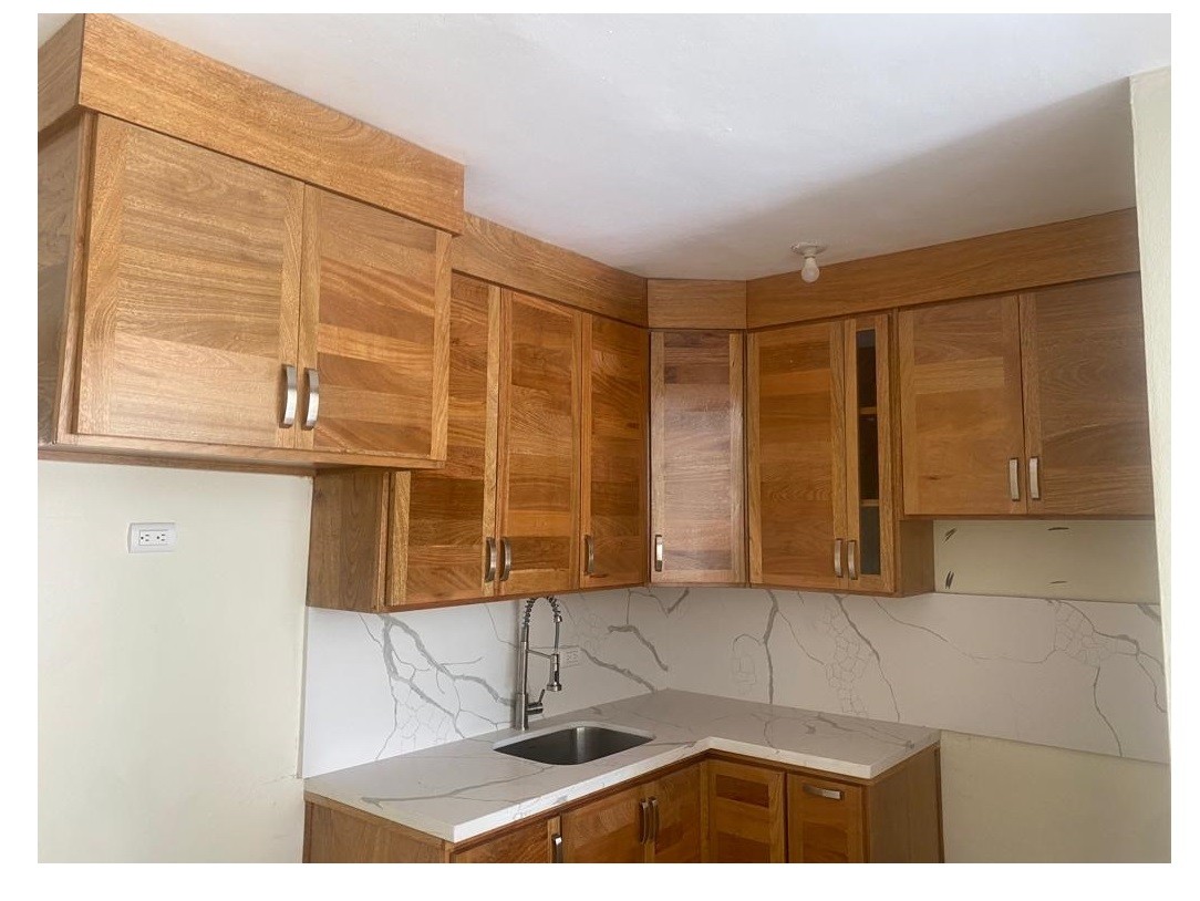 servicios profesionales - Somos Ebanistas: Puertas, Jambas, Mamparas, cocinas Closets y mas! 2