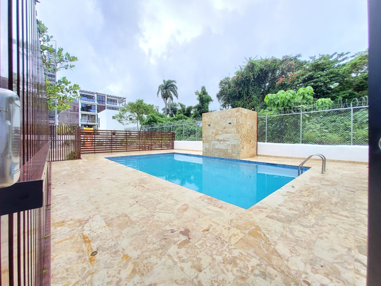 penthouses -  Beachfront 2-Level Penthouse | 4BR | Ocean View  5