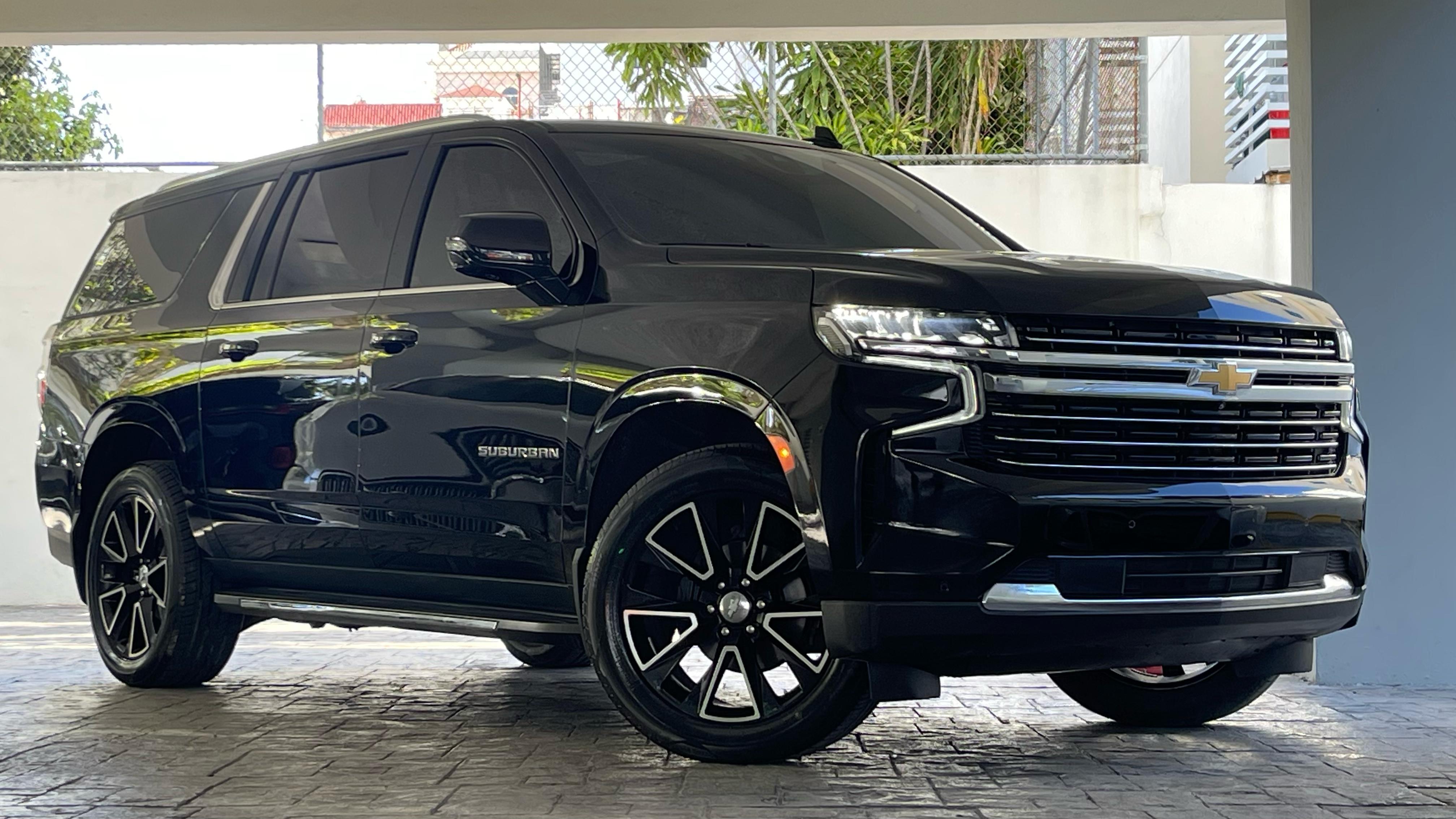 jeepetas y camionetas - Chevrolet Suburban LT 2022