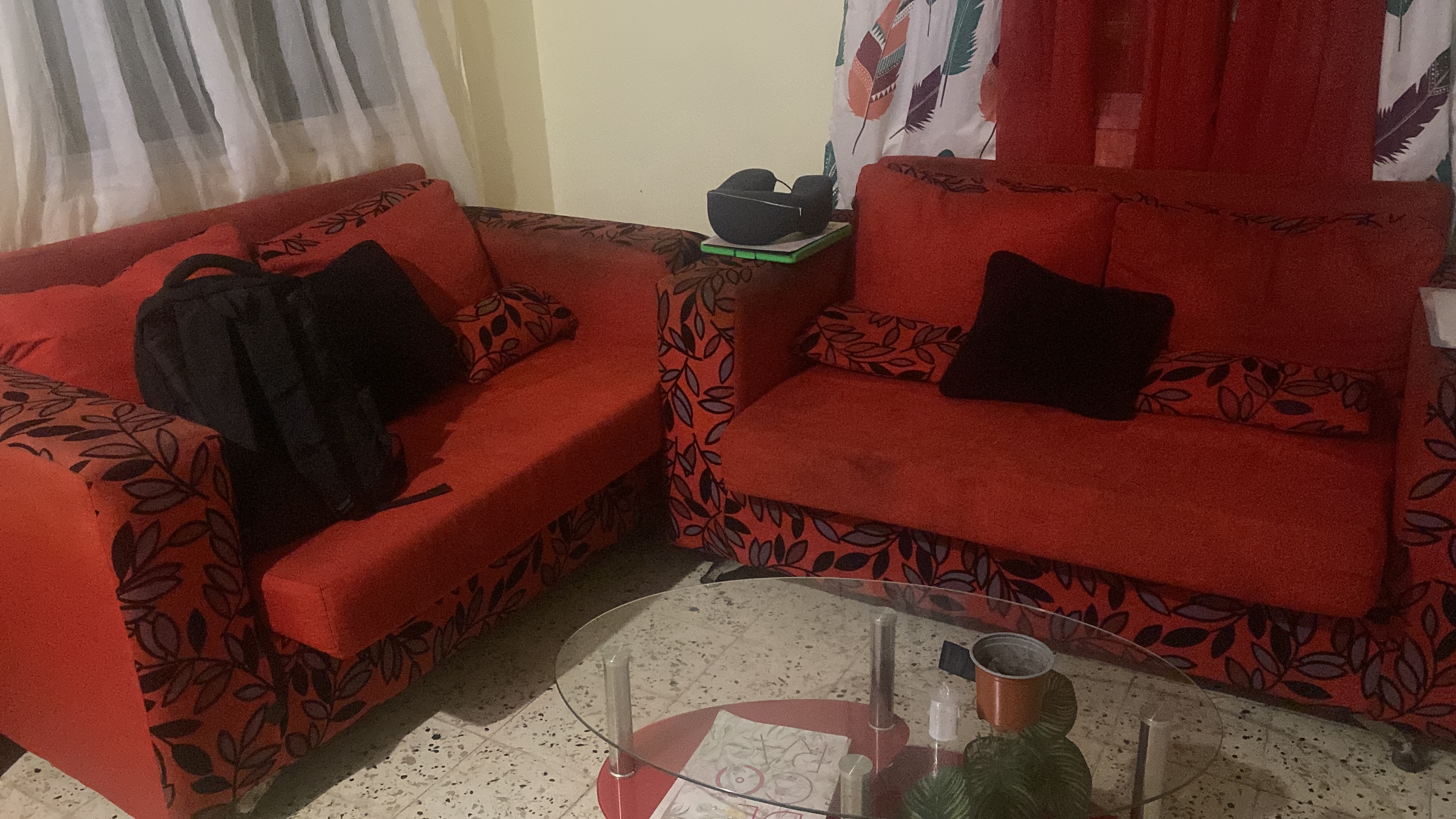 muebles y colchones - Mueble Rojo 0