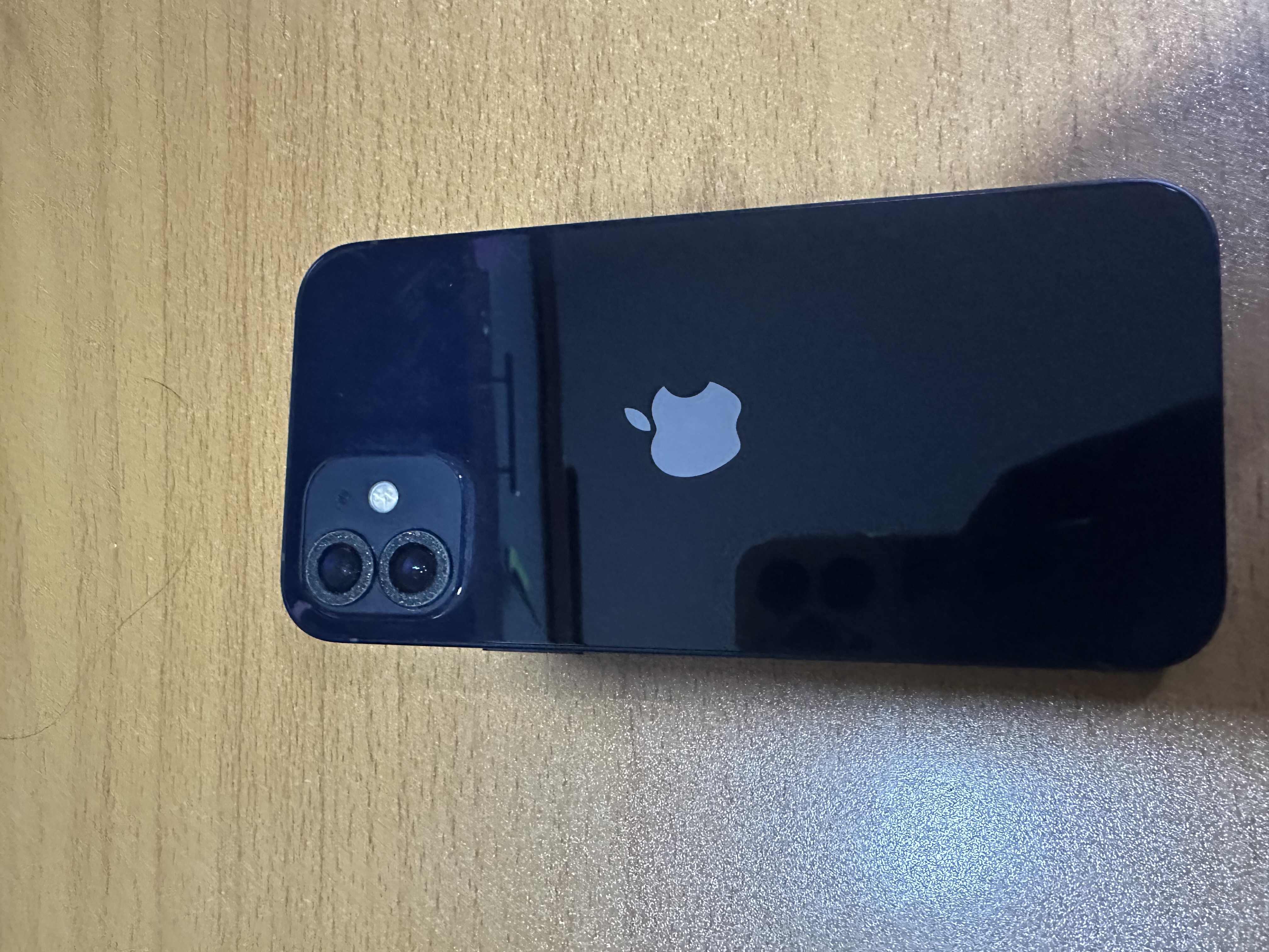 celulares y tabletas - Vendo iPhone  3