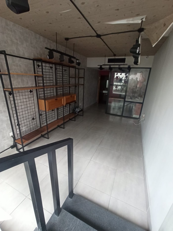 oficinas y locales comerciales - Local comercial en alquiler en Naco de 26 metros Naco  3