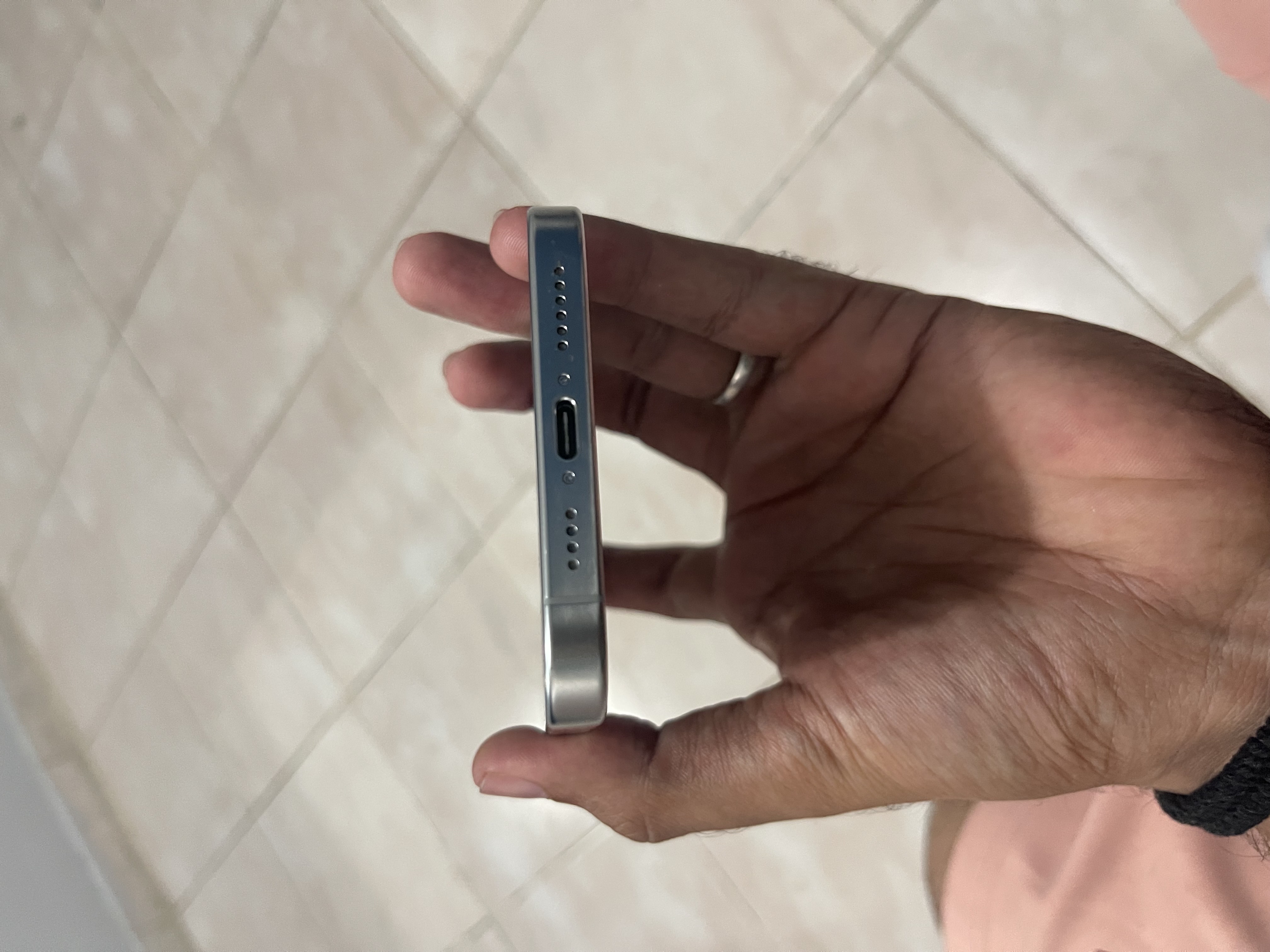 celulares y tabletas - iPhone 16pro max  2