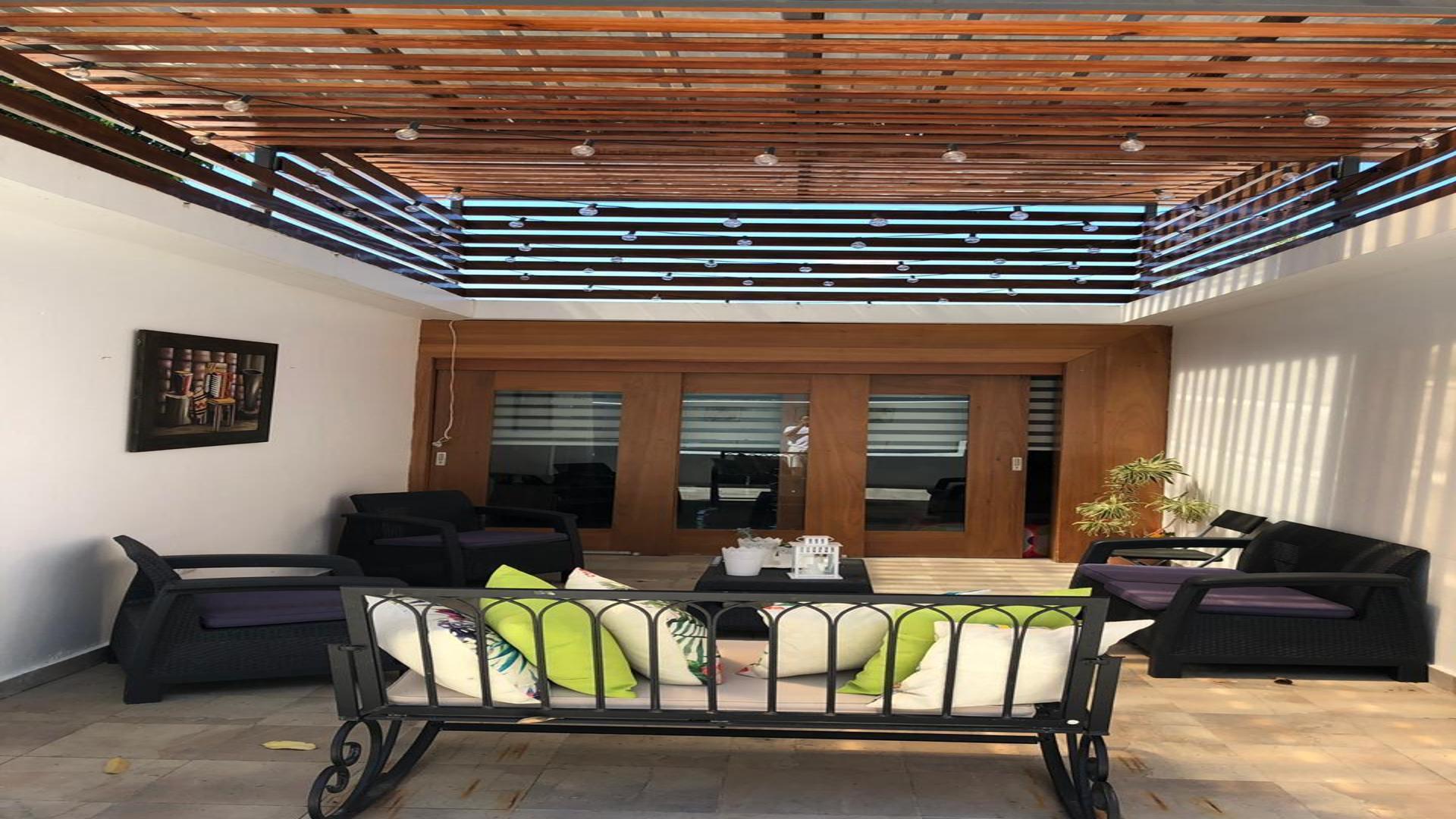 casas - CASA EN VENTA EN LA ZURZA,  SANTIAGO. 2