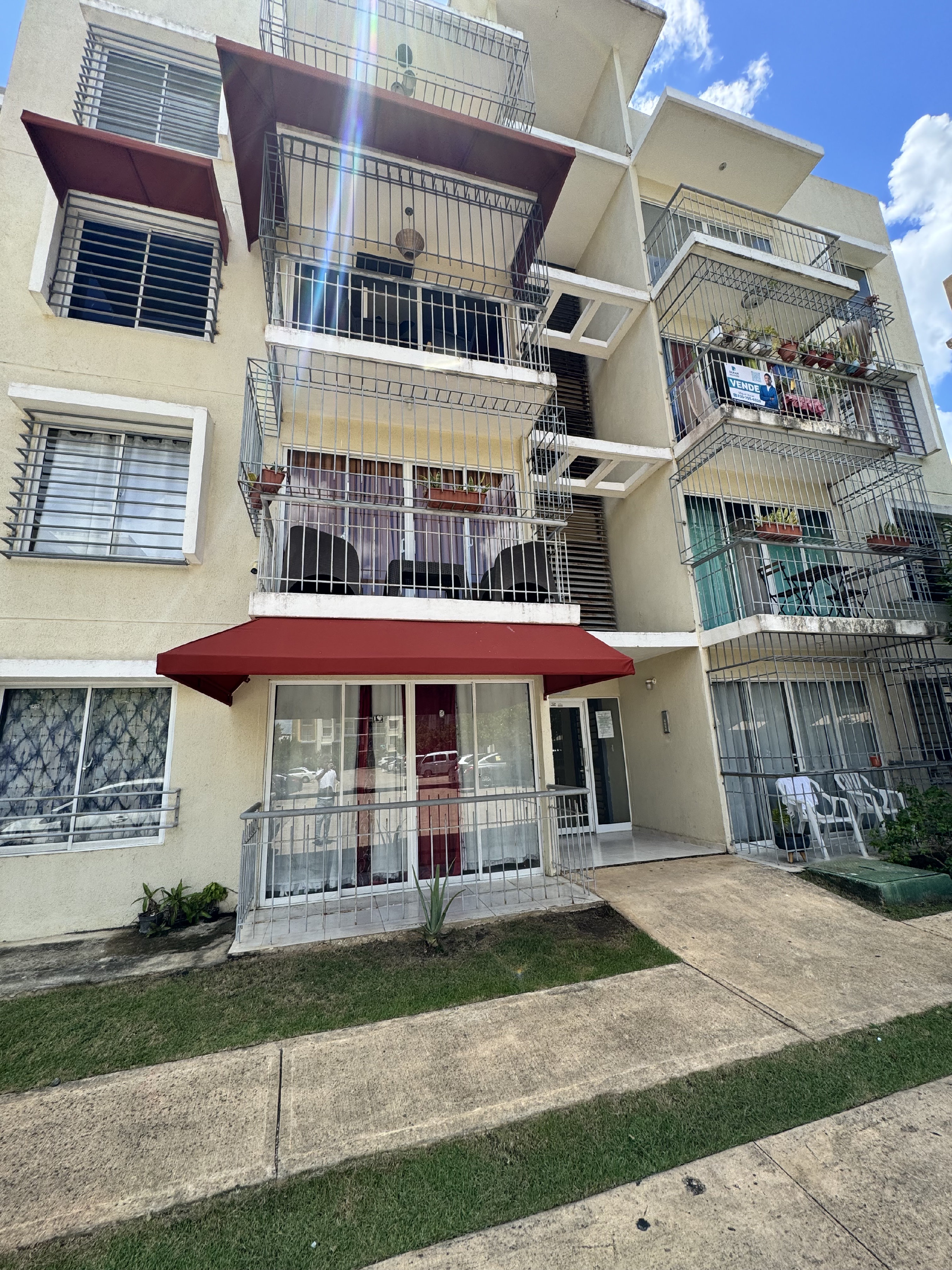 apartamentos - venta de apartamento en la ciudad Juan Bosh Santo Domingo este 3er nivel 