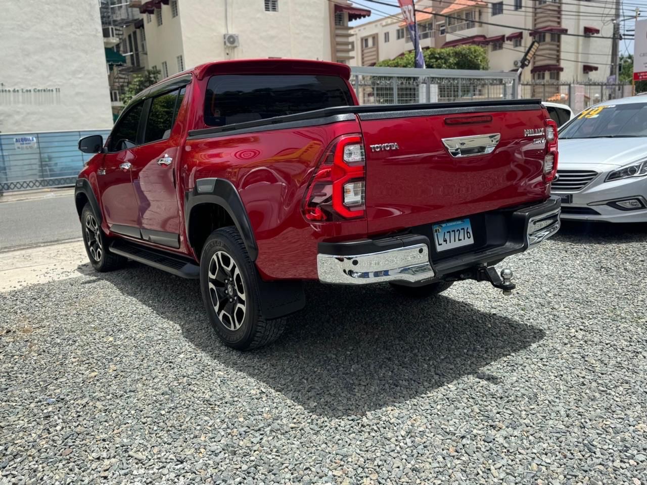 jeepetas y camionetas - Toyota Hilux 2023 7