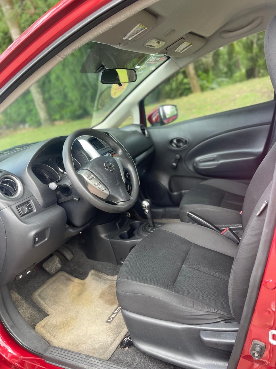 carros - Nissan versa 2017 5