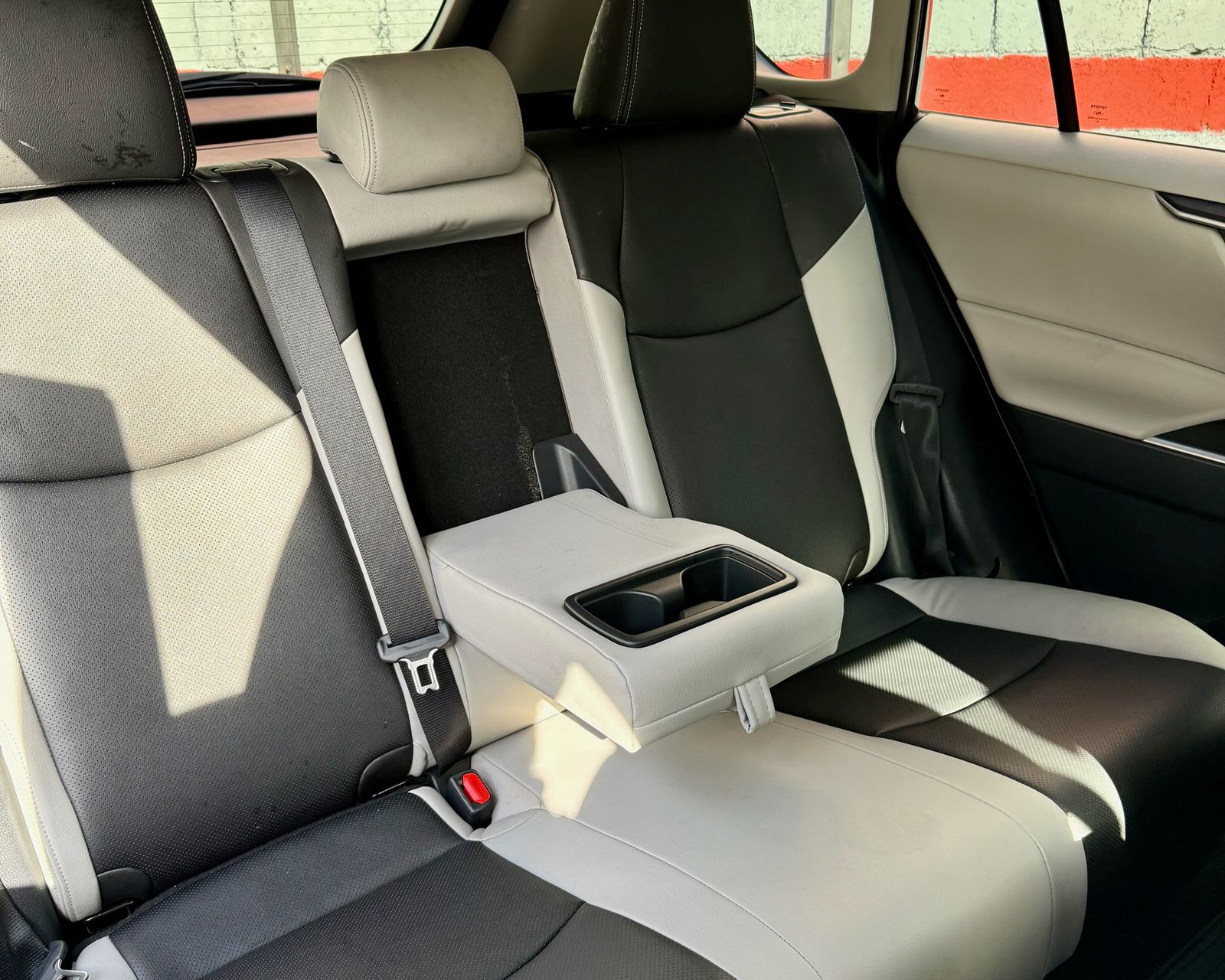 jeepetas y camionetas - TOYOTA RAV4 XLE 2021   5