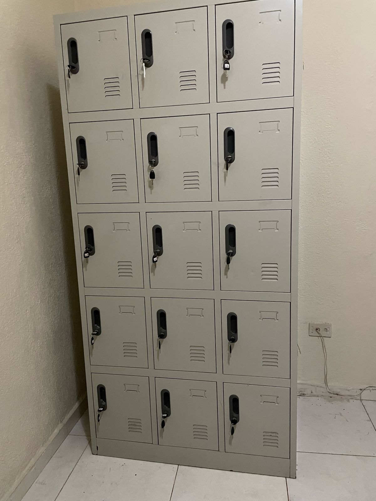 equipos profesionales - Set de Lockers-Casilleros como nuevo 3x5 con llave 0