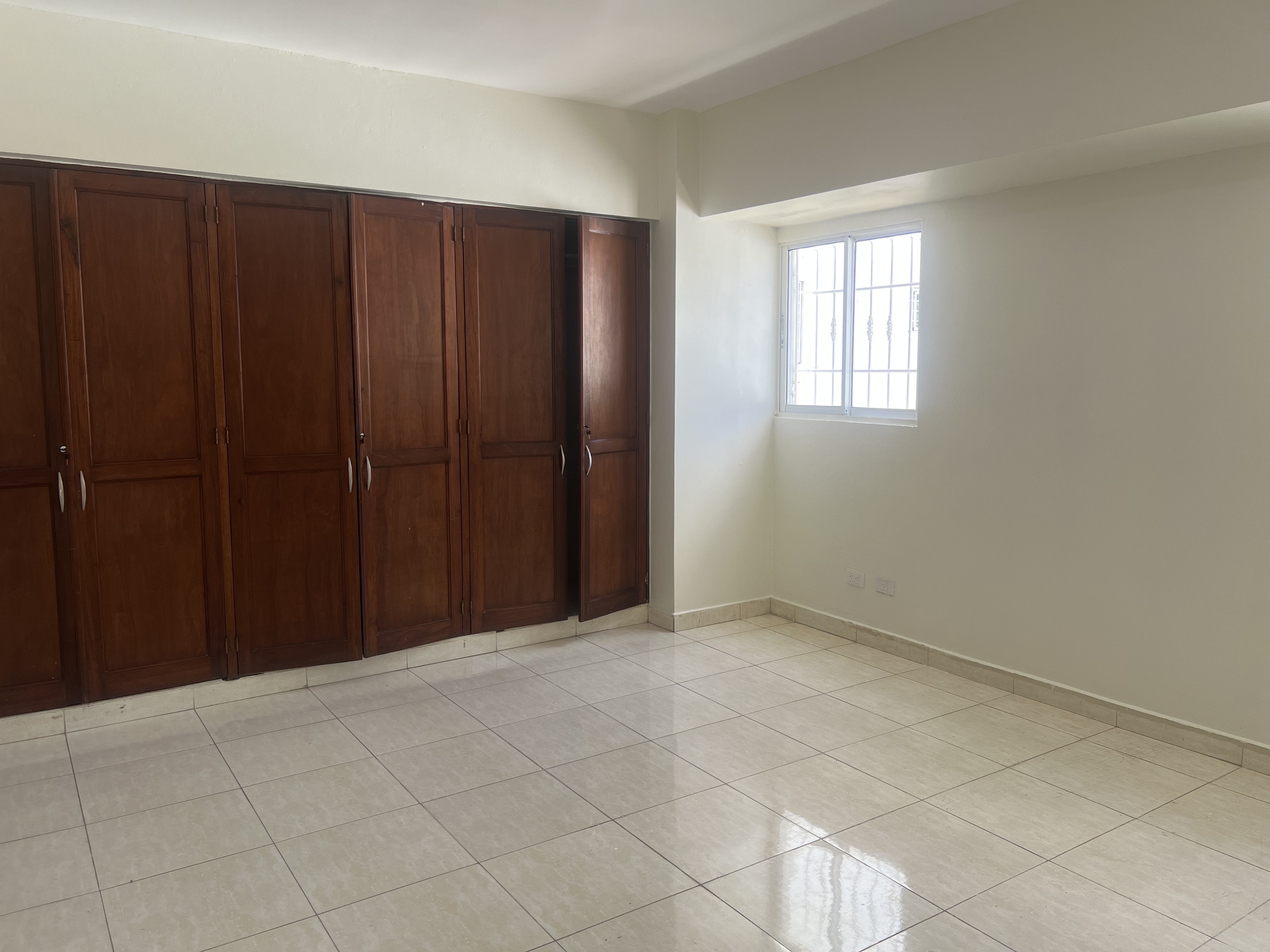 apartamentos - apartamento 1  por piso, baños remodelados… 5