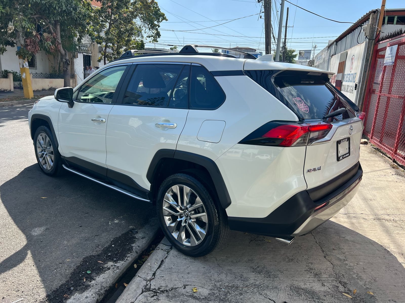 jeepetas y camionetas - toyota rav4  limited  1