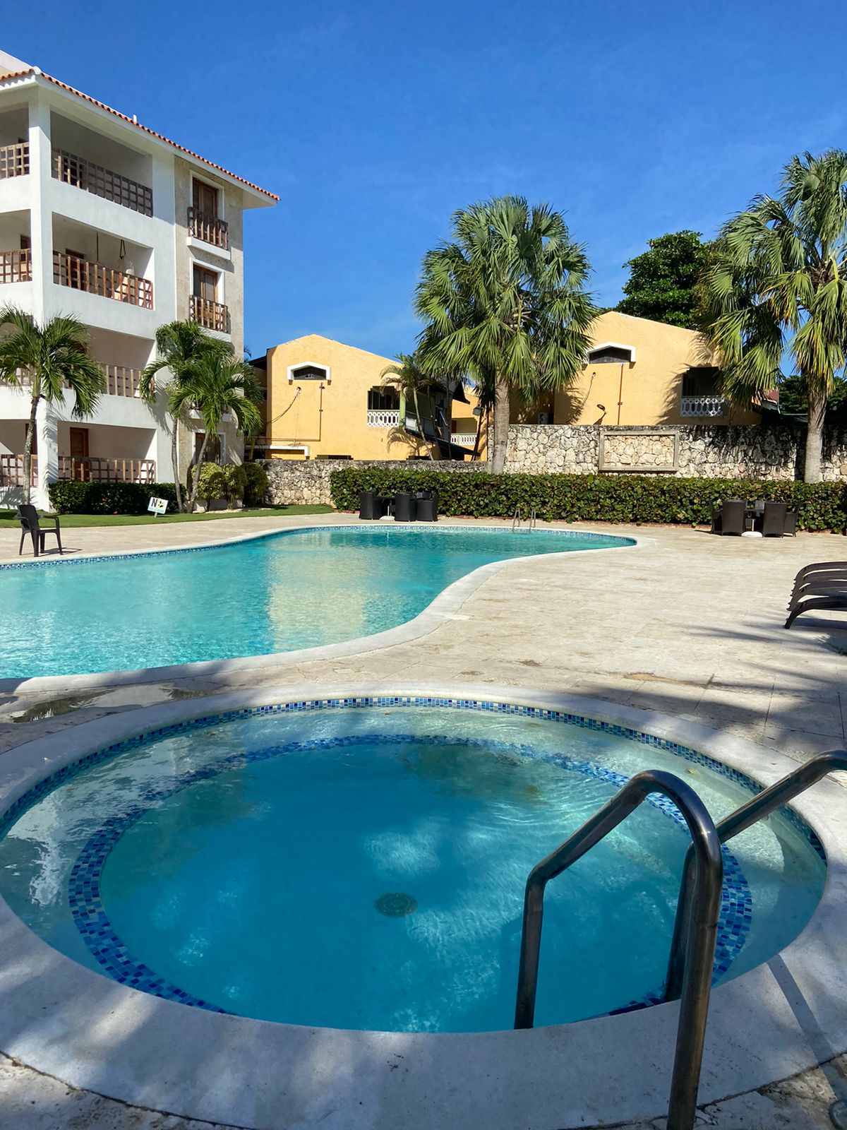 apartamentos - APARTAMENTO AMUEBLADO 2 HABS. PLAYA JUAN DOLIO 0
