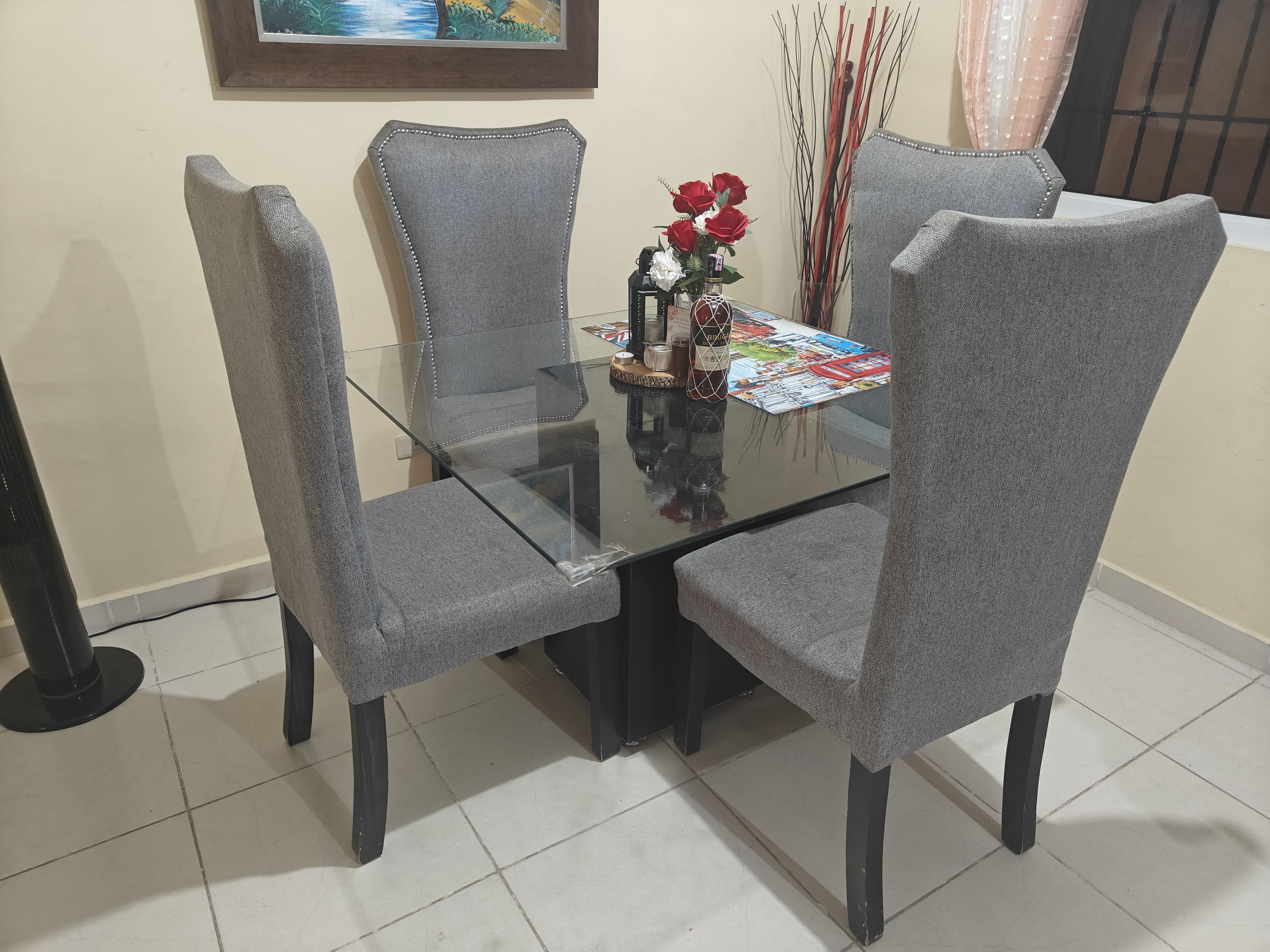 muebles y colchones - Comedor Cristal y 4 sillas