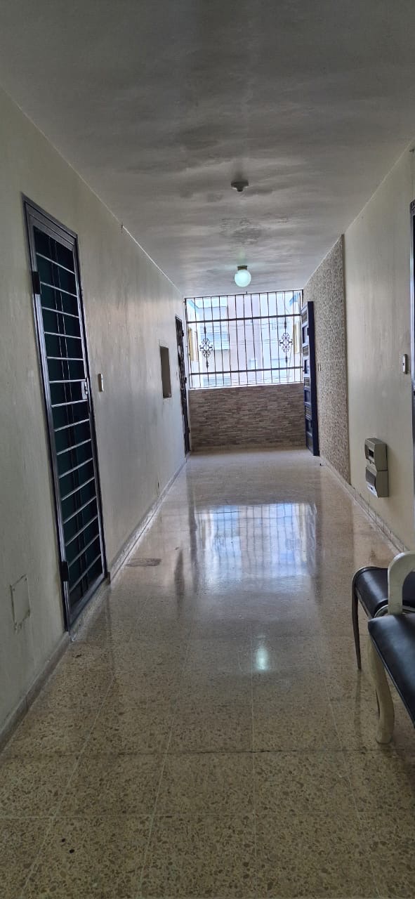 oficinas y locales comerciales - local en alquiler en sector exclusivo Piantini.  2