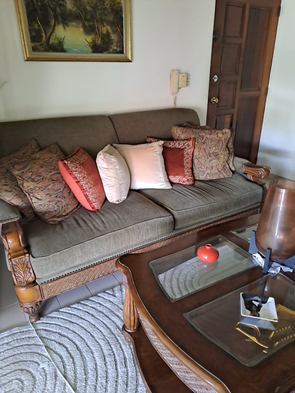 muebles y colchones - Juego de sala como nuevo 0