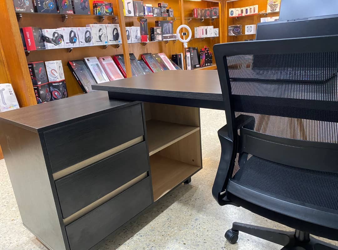 articulos de oficina - Escritorio en L de Madera 3