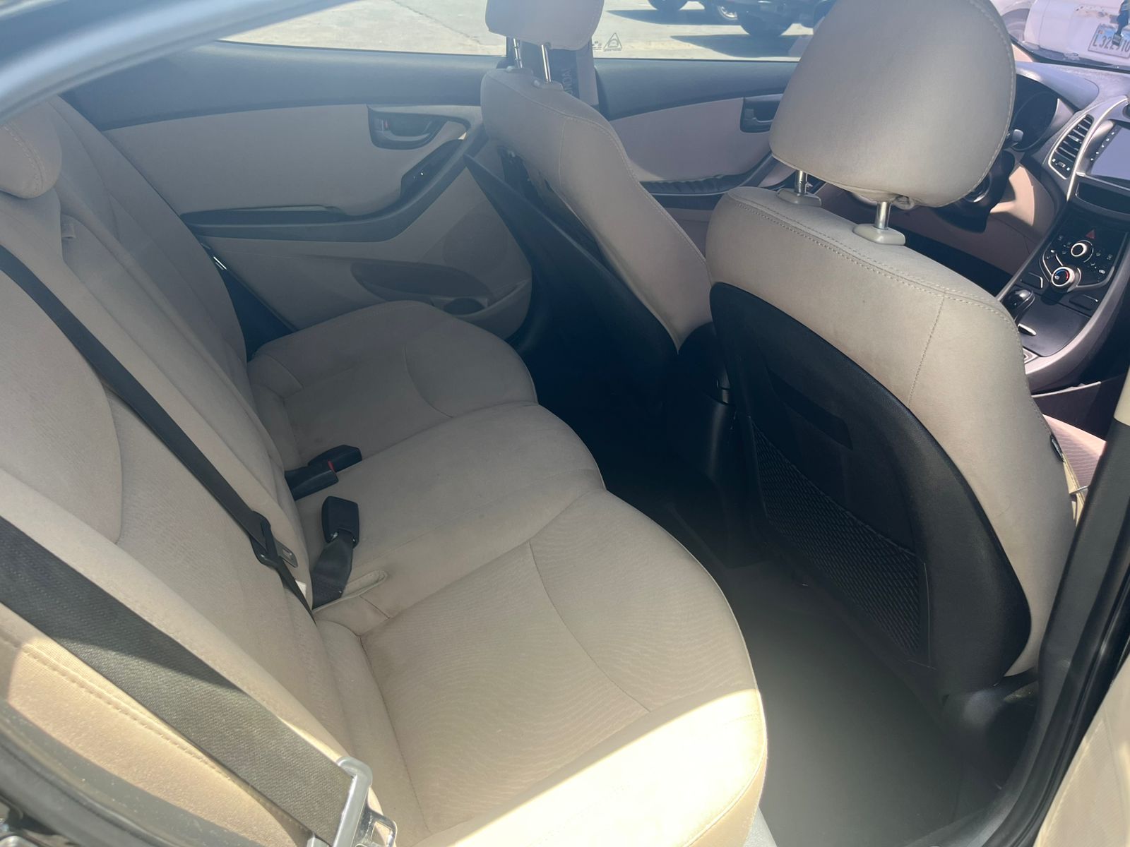 carros - Hyundai Elantra 2016 4
