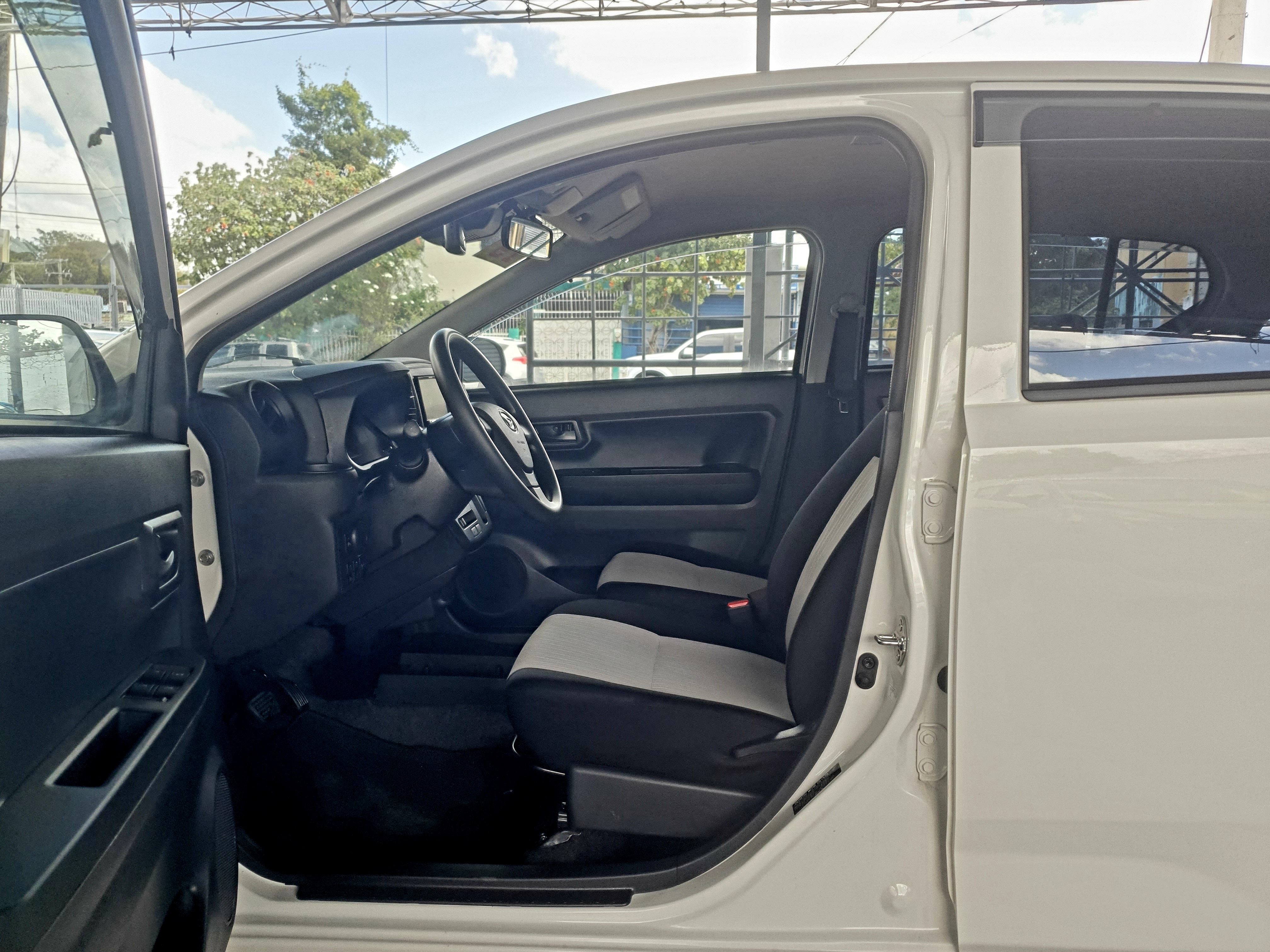 carros - DAIHATSU MIRA  2019 RECIEN IMPORTADO..COMO NUEVO 5