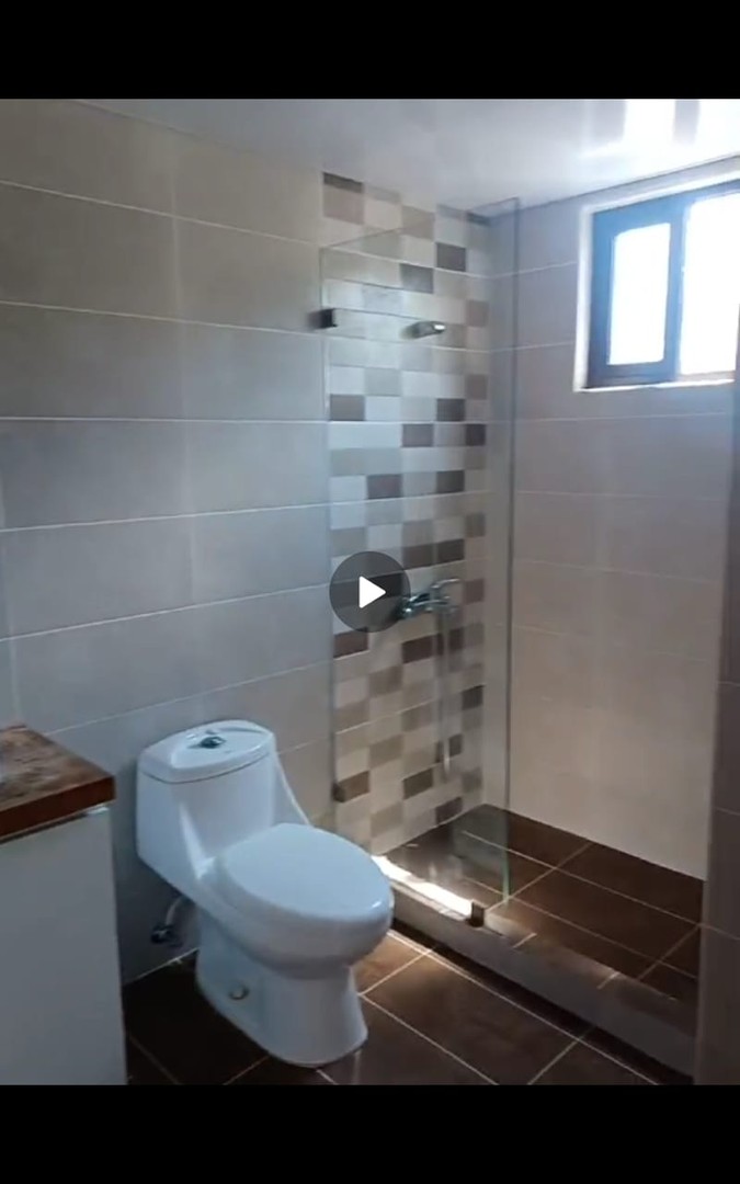 apartamentos - En el Evaristo Morales  1