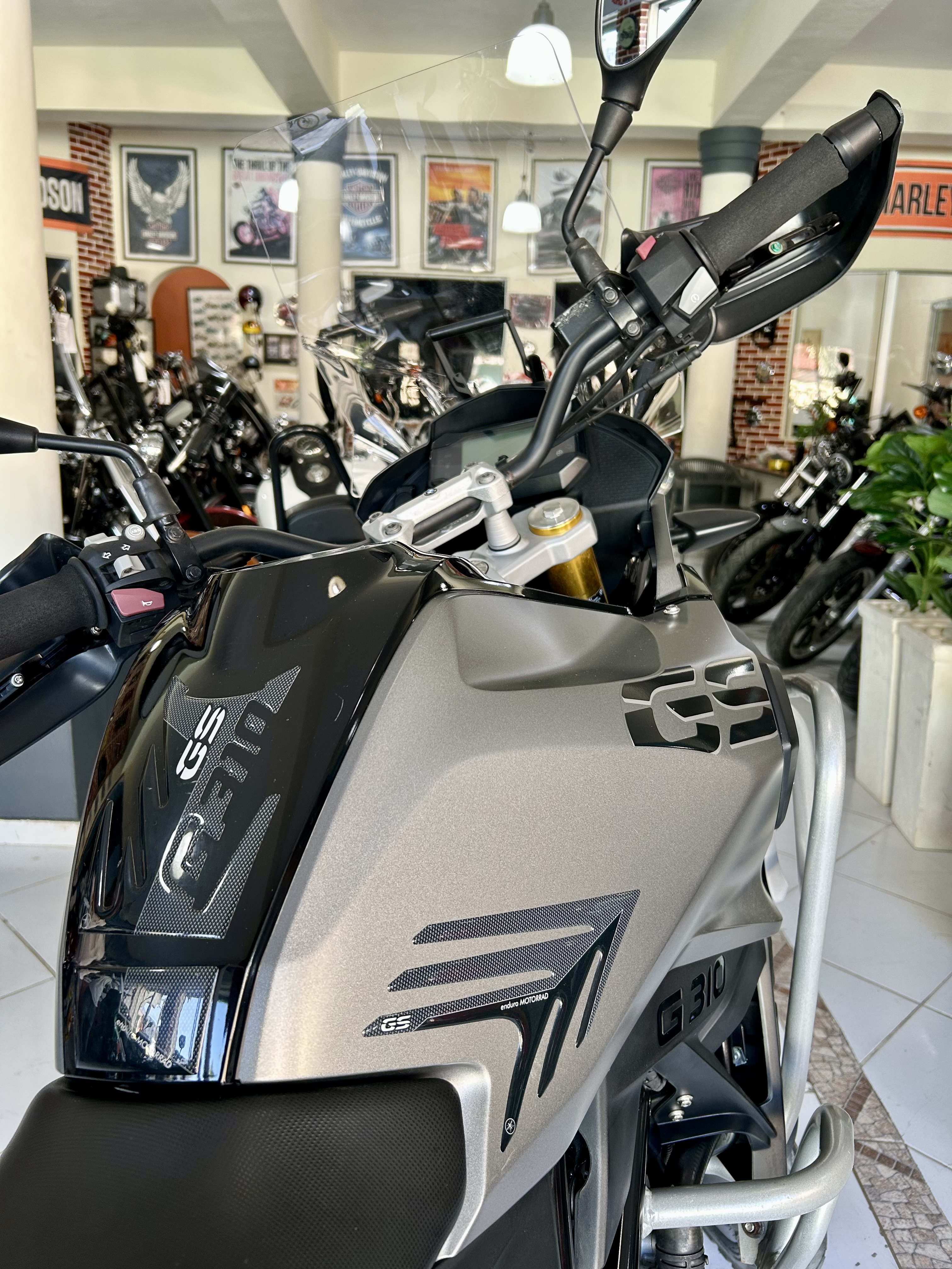 motores y pasolas - BMW GS 310 año 2019 4