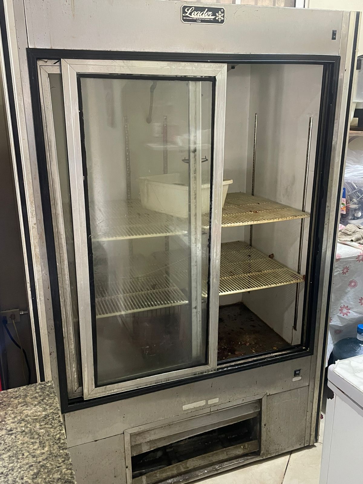 equipos profesionales - Vendo Freezer para Colmado o Comedor