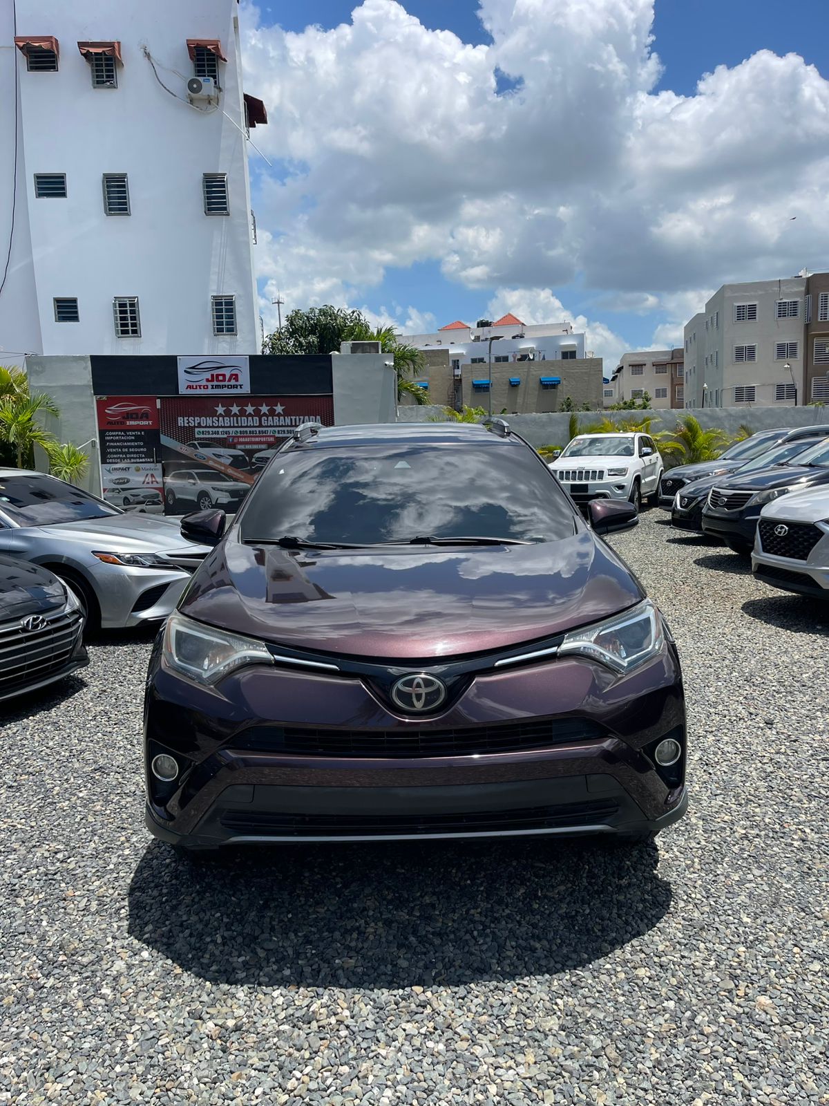 jeepetas y camionetas - Toyota Rav4 - XLE (4x2) - Año 2017