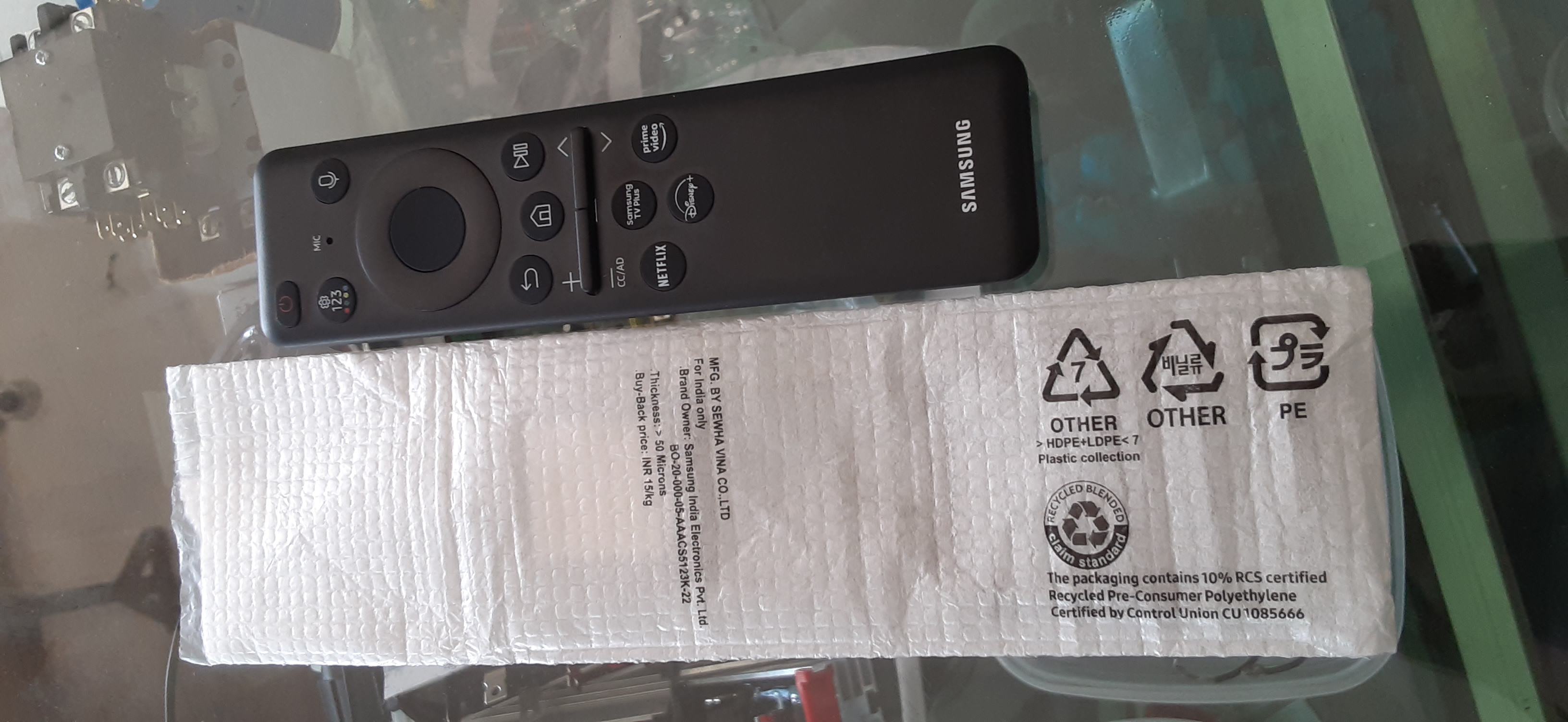 otros electronicos - CONTROL SAMSUNG PARA TV RECARGABLE CON LUZ SOLAR 2