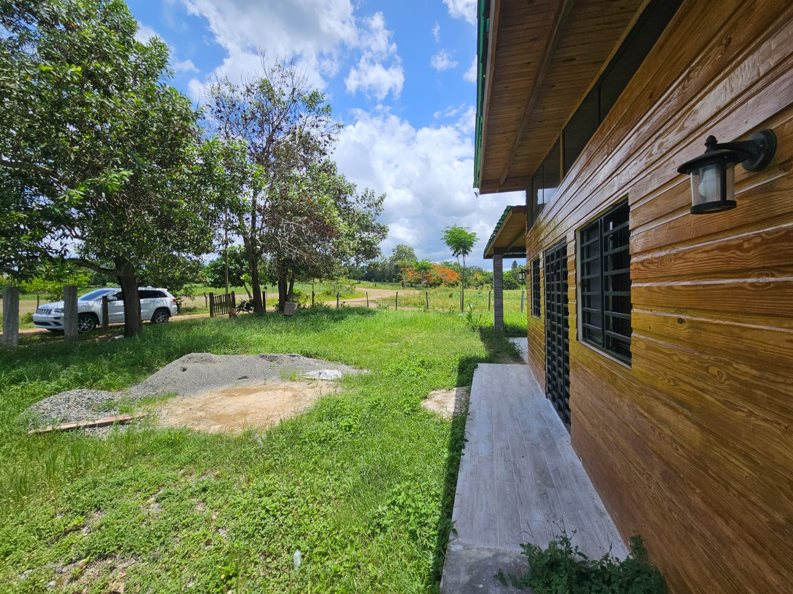 casas vacacionales y villas - Hermosa Casa de Campo en Monte Plata 4
