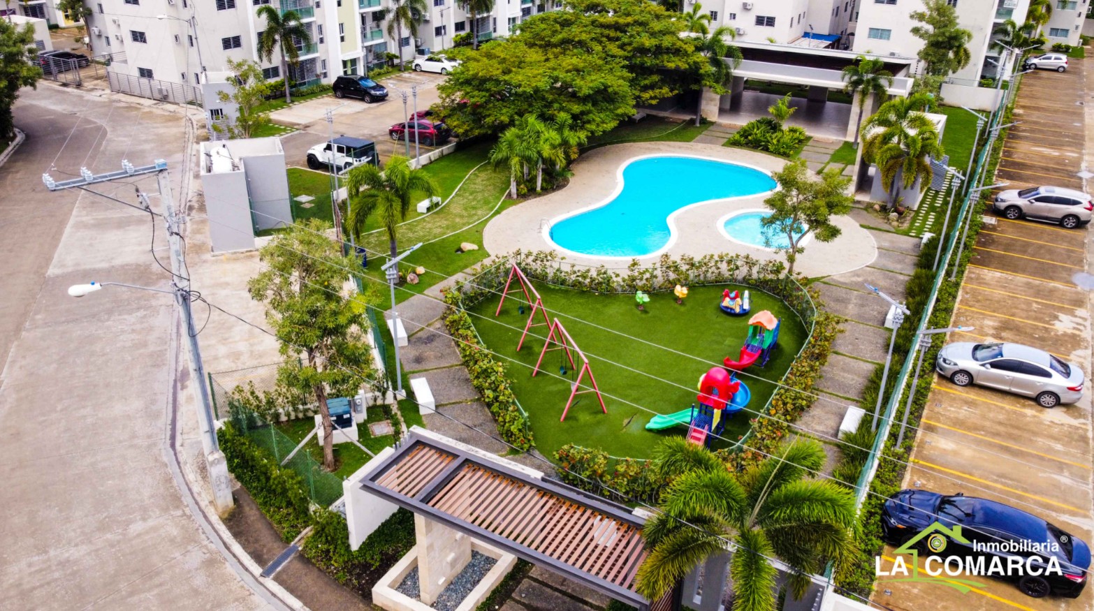 apartamentos - Apartamento con piscina en Llanos de Gurabo 2