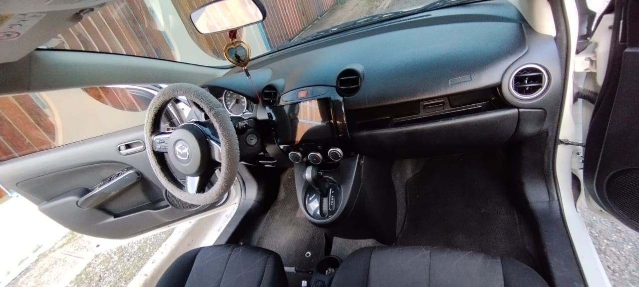 carros - Mazda Demio 2014Venta de Mazda Demio 2014 6