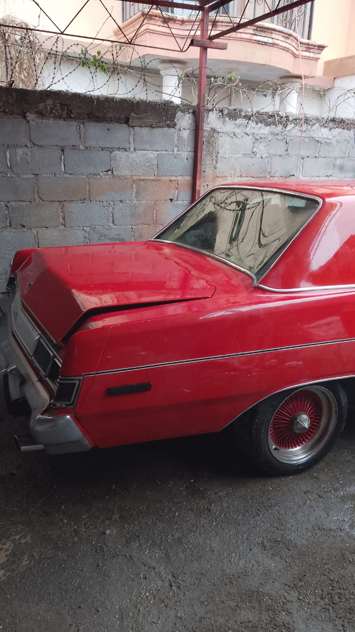 carros - Vendo este Dodge Valiant 74 Excelente condiciones 4