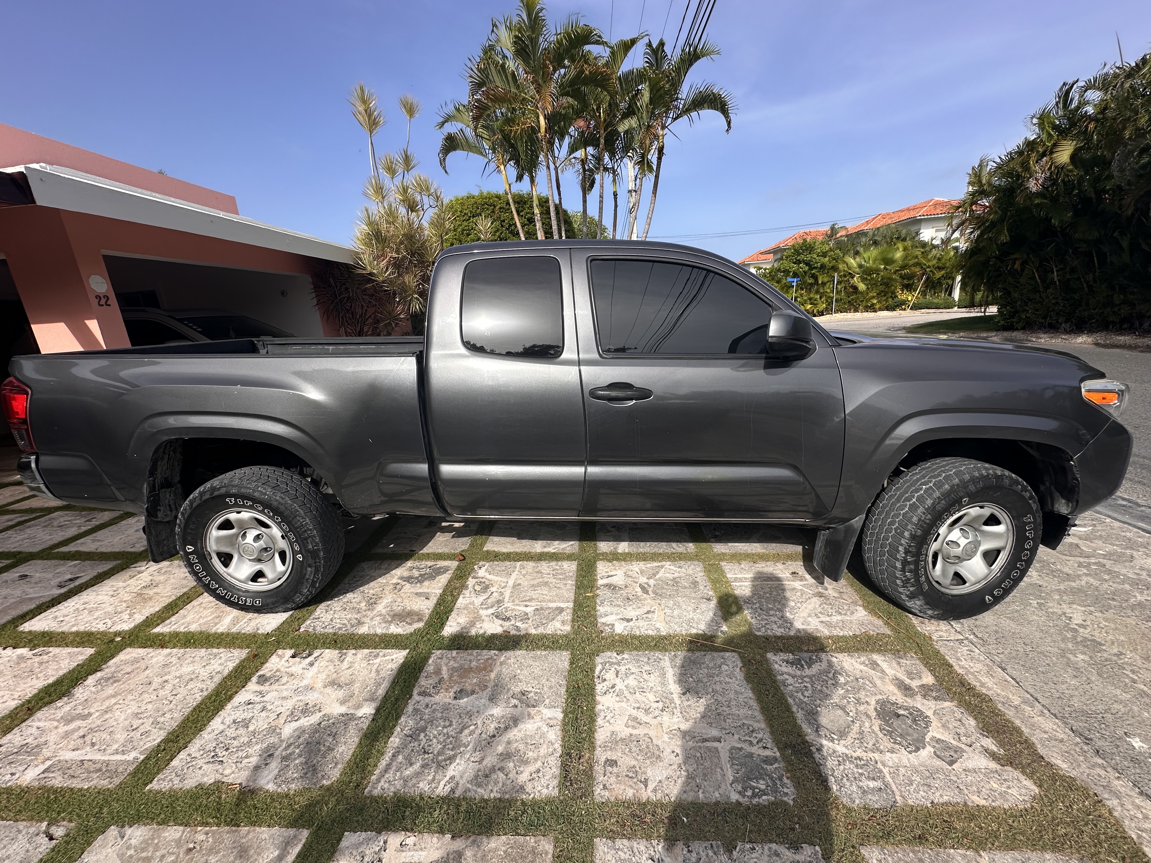 jeepetas y camionetas - Venta de Toyota Tacoma 2019 2