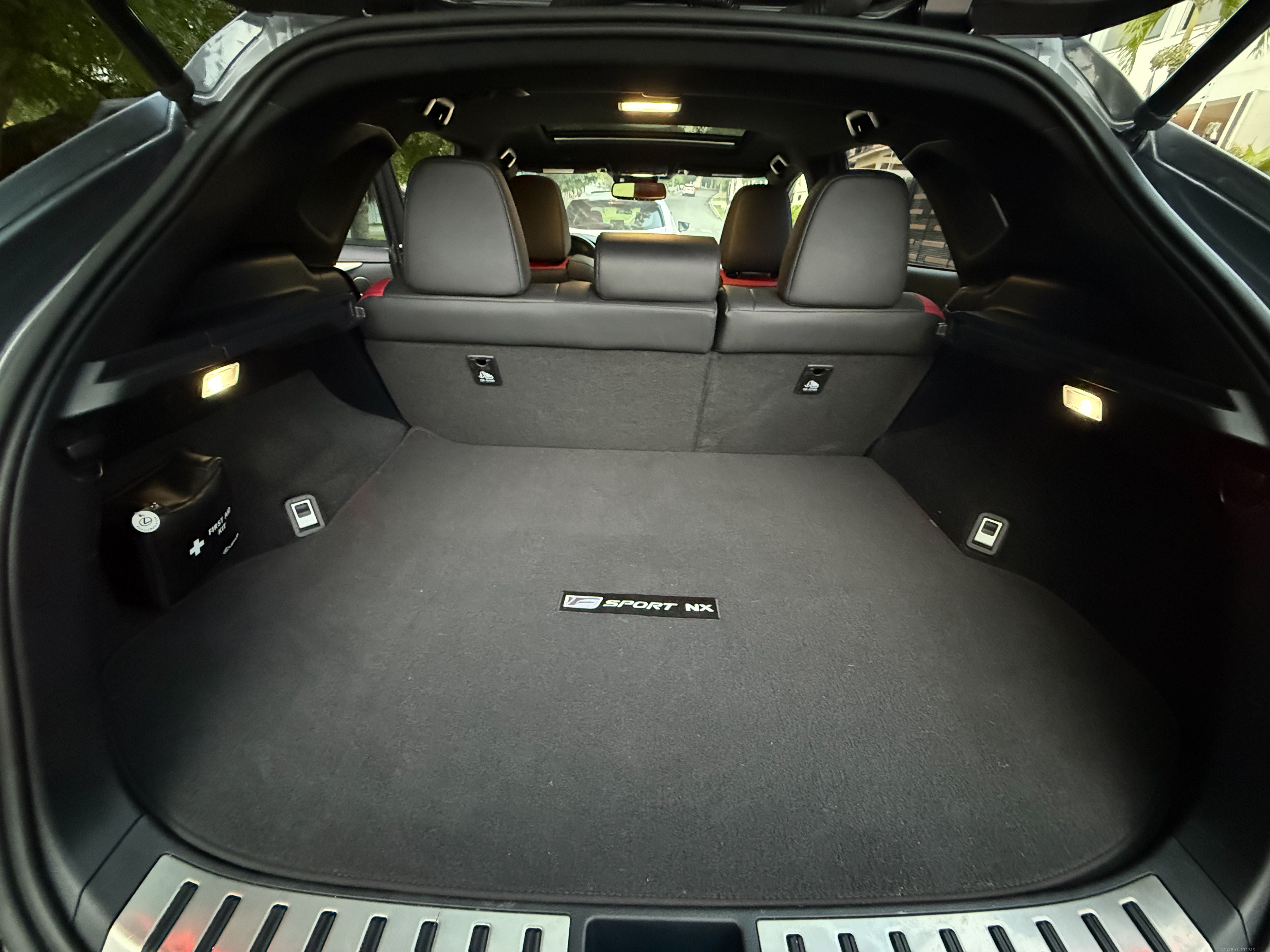 jeepetas y camionetas - Lexus NX 300 F Sport  8