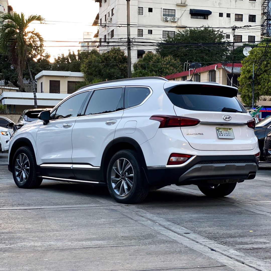 jeepetas y camionetas - Hyundai Santa Fe 2020 MOTOR DOHC, DE LA CASA 1