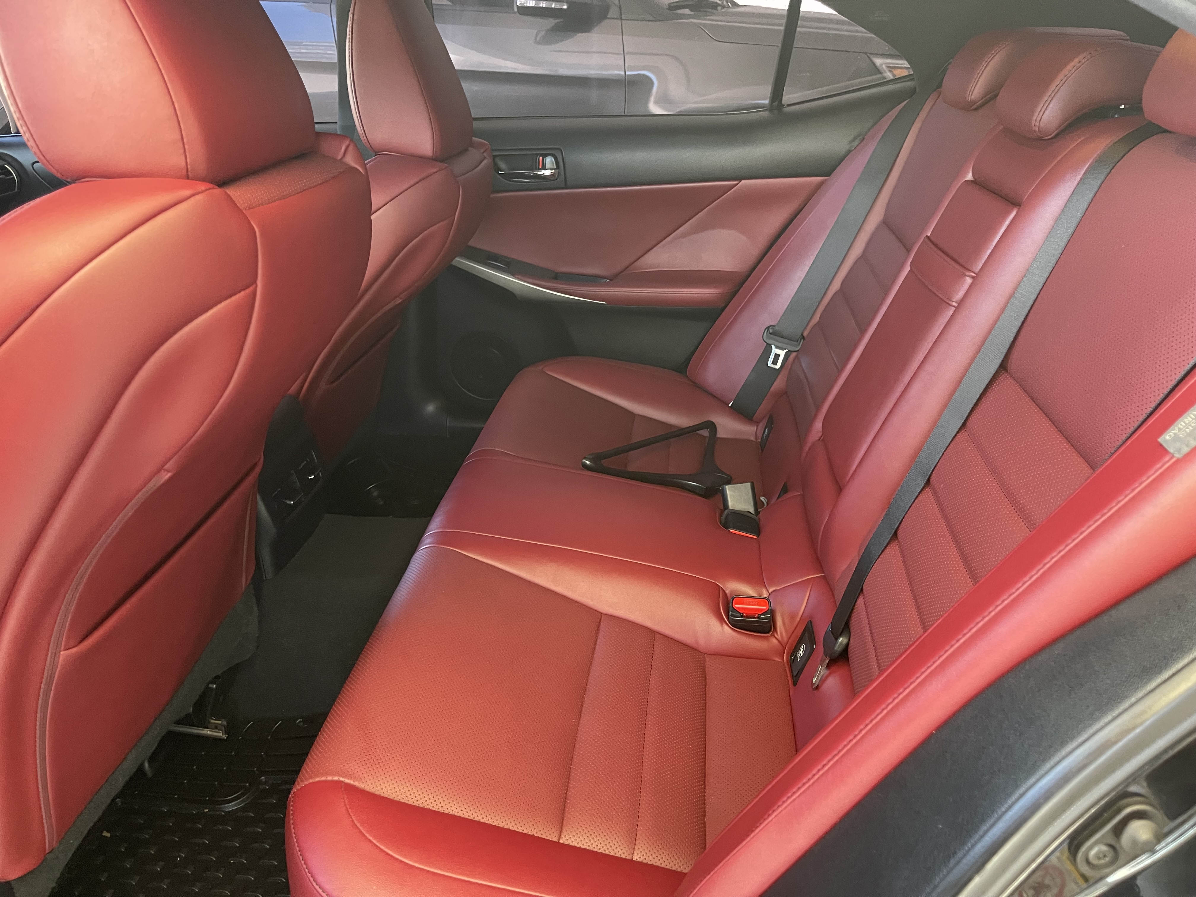 carros - Carro Lexus IS350, Santo Domingo Distrito Nacional 4