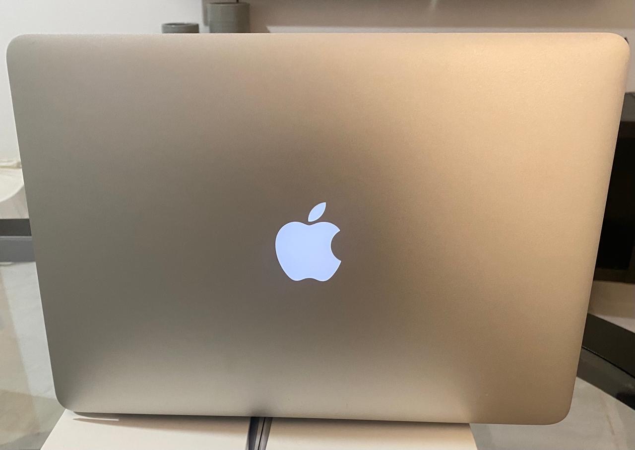 computadoras y laptops - 📣 MacBook Air 13” – Modelo 2017 en Venta 💻✨ 6