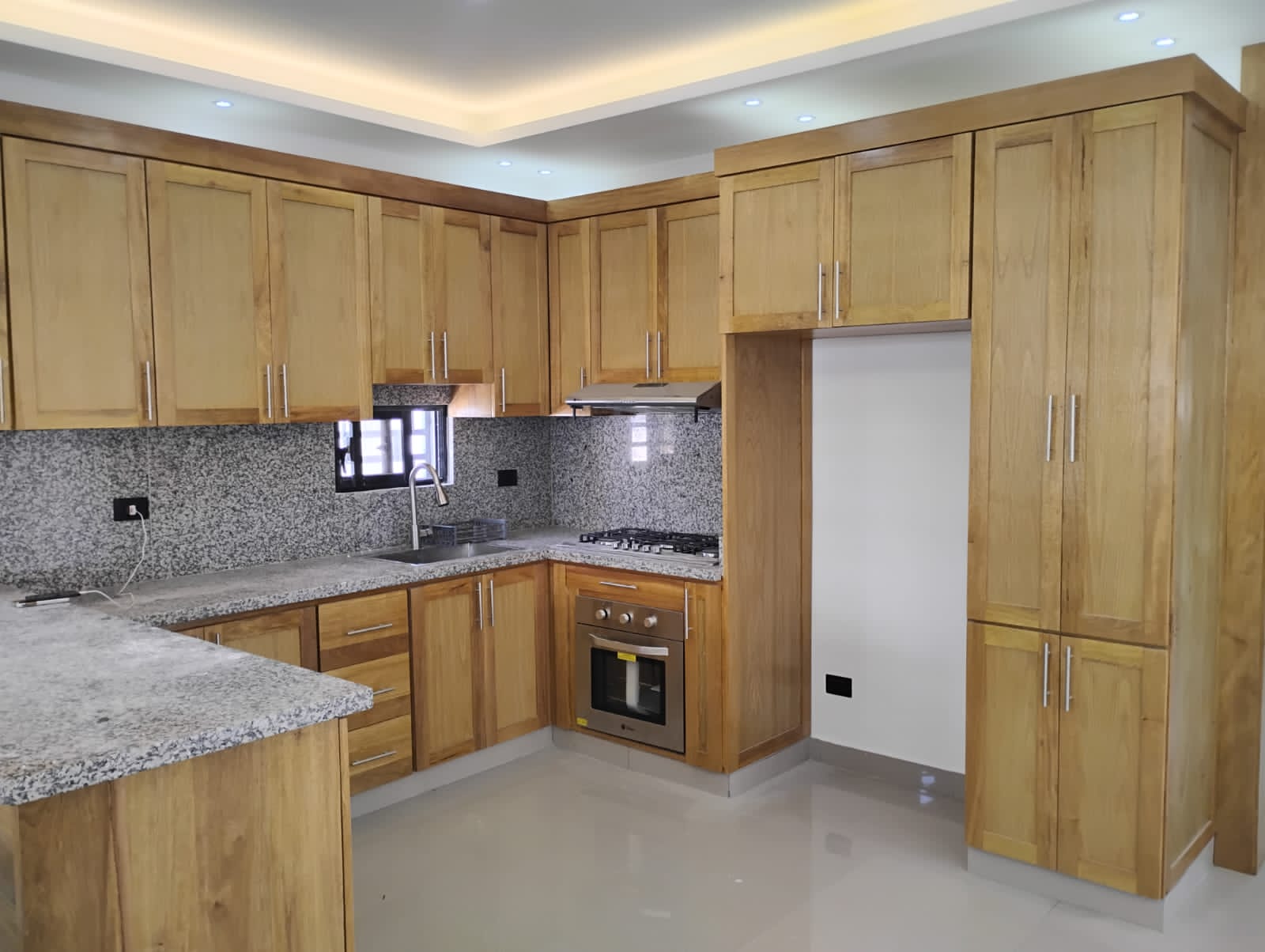 casas - Tu Habitat ideal puede estar en los Prados, en esta moderna y hermosa casa. 5