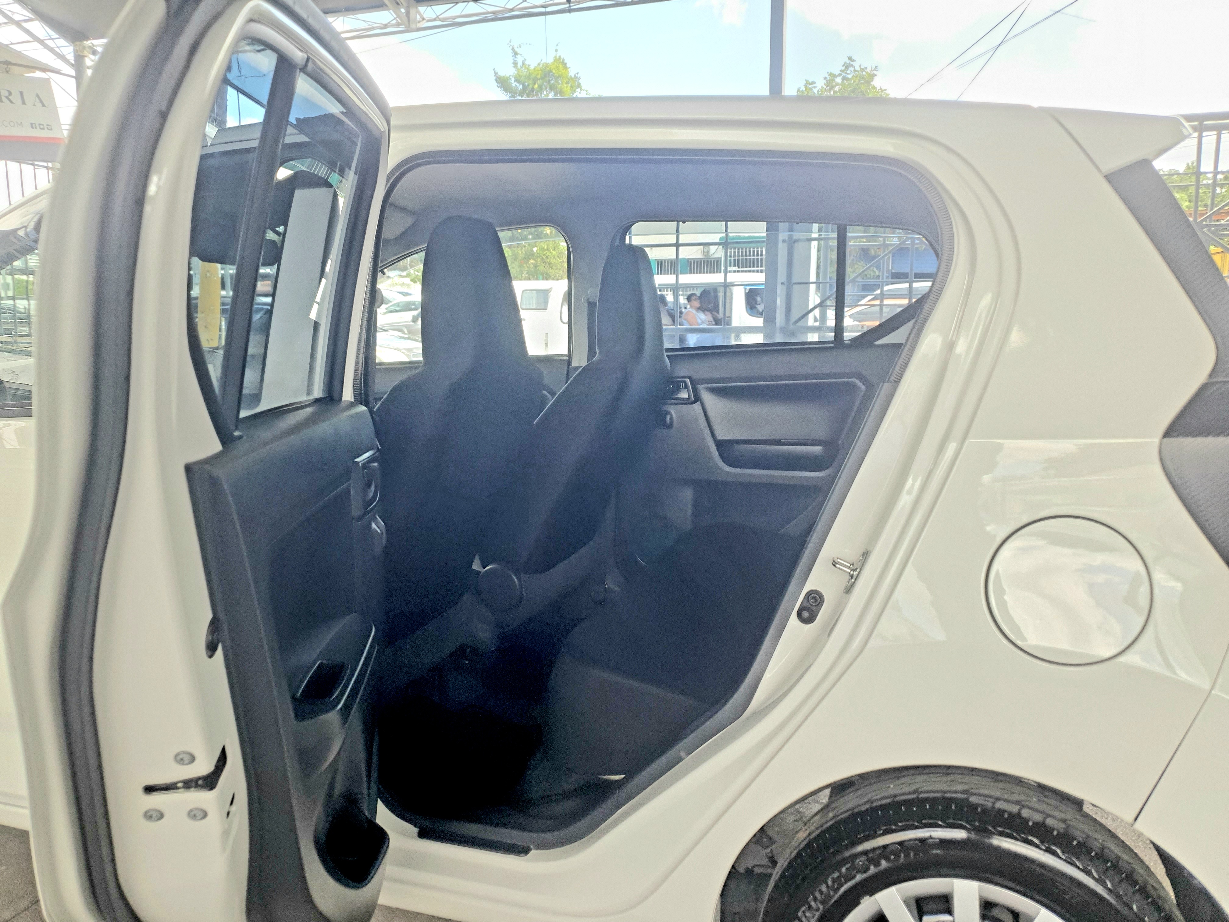 carros - DAIHATSU MIRA  2019 RECIEN IMPORTADO..COMO NUEVO 6