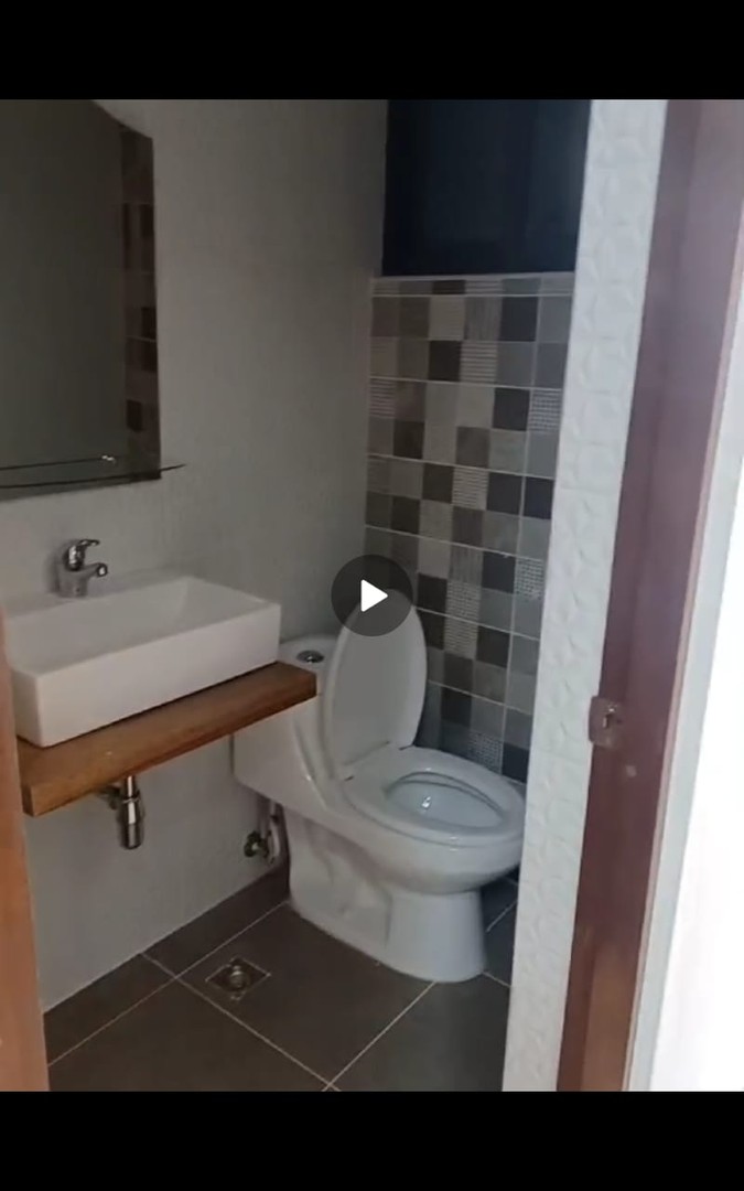 apartamentos - En el Evaristo Morales  2