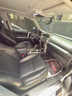 jeepetas y camionetas - Toyota 4Runner 2011 Límite 4x4 Americana como nueva 9