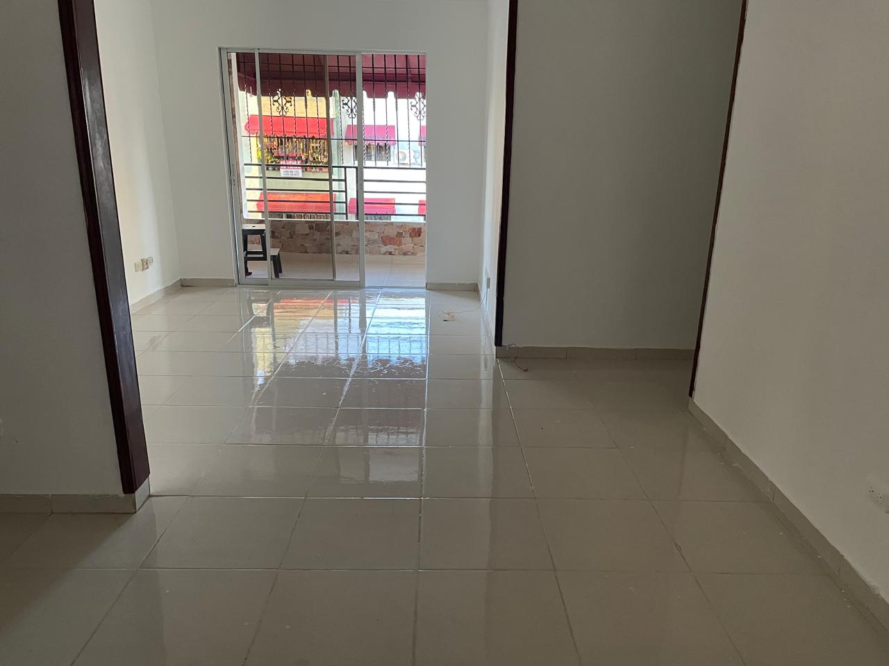 apartamentos - Apartamento en Alquiler Jacobo Majgluta, JRS