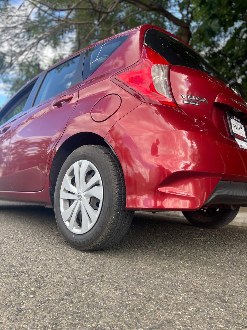 carros - Nissan versa 2017 3