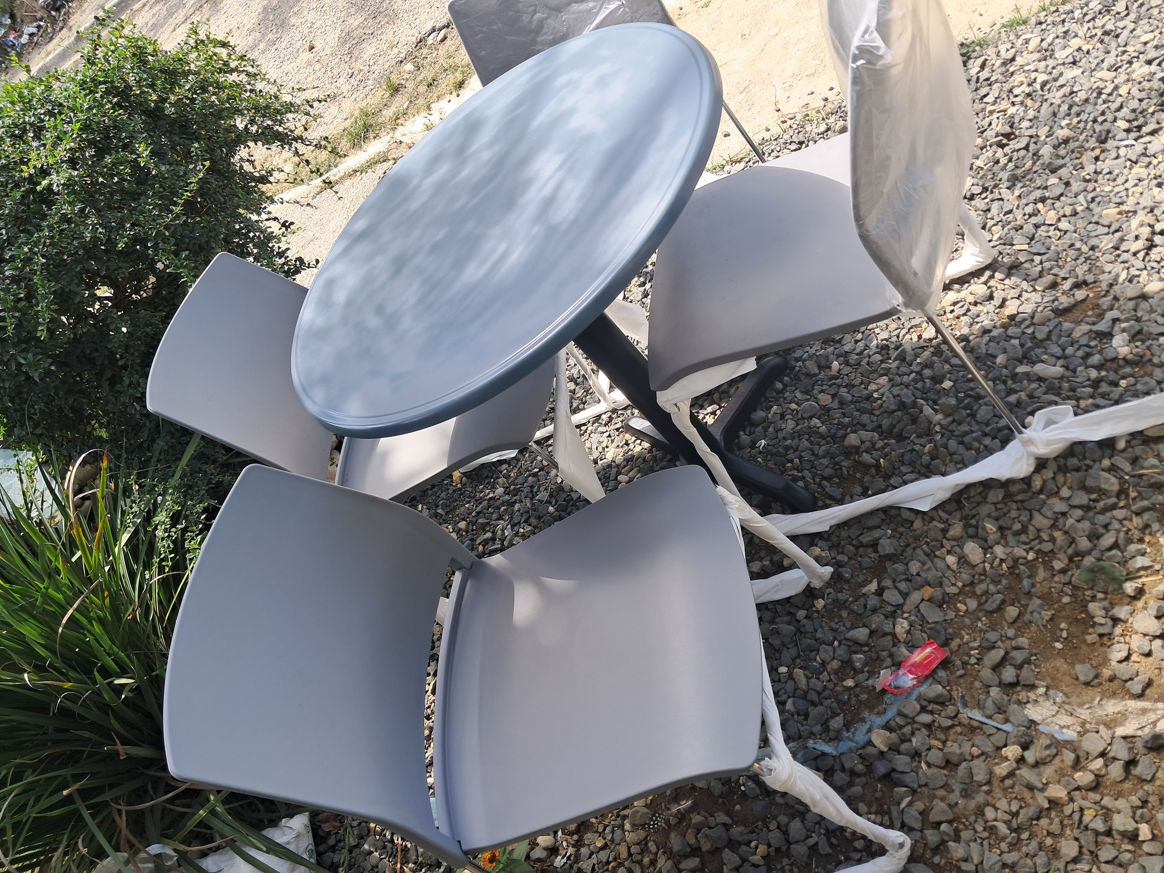 cocina - Pequeño comedor para  4 persona 890s   color gris  4