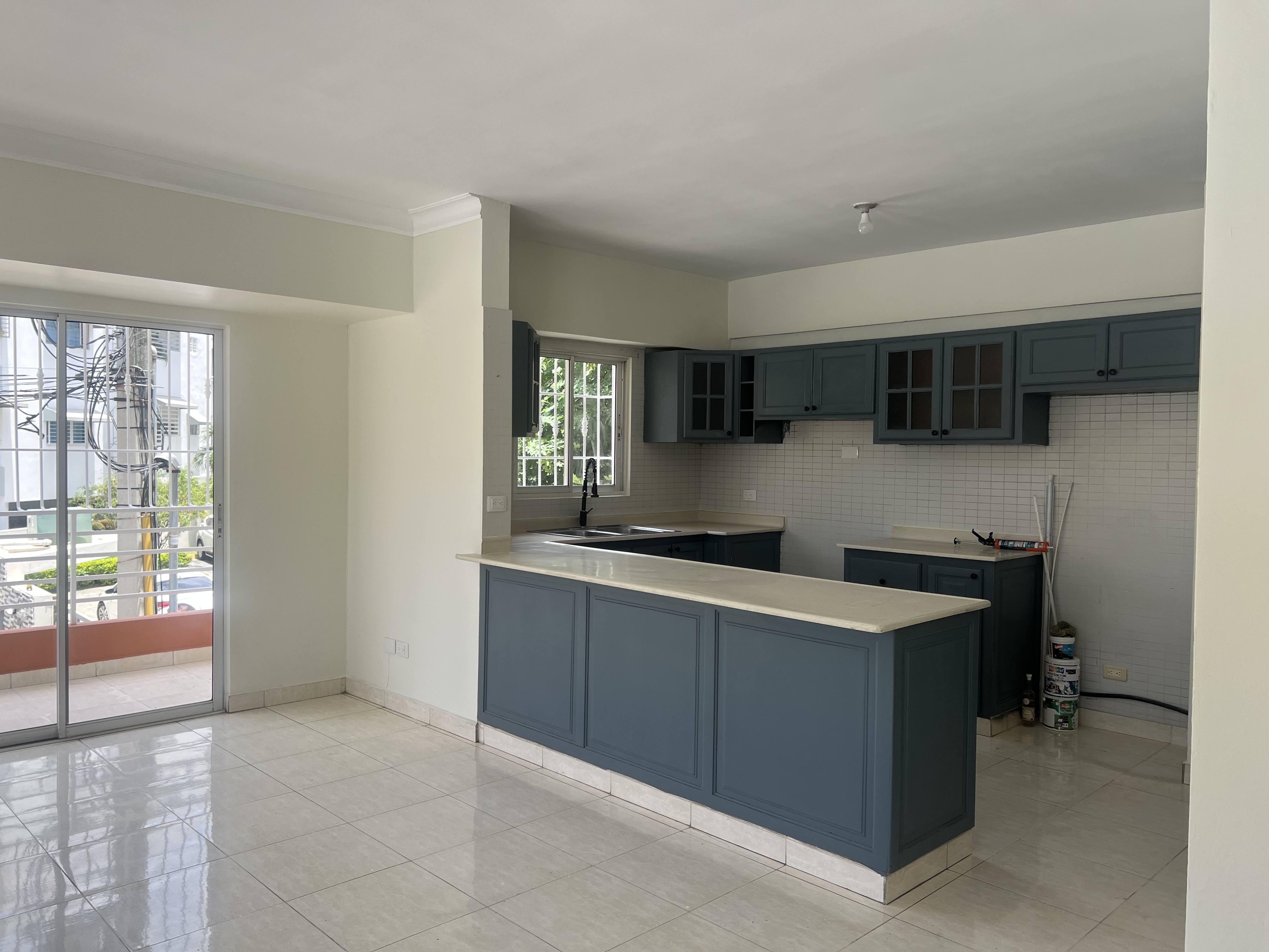 apartamentos - apartamento 1  por piso, baños remodelados… 3