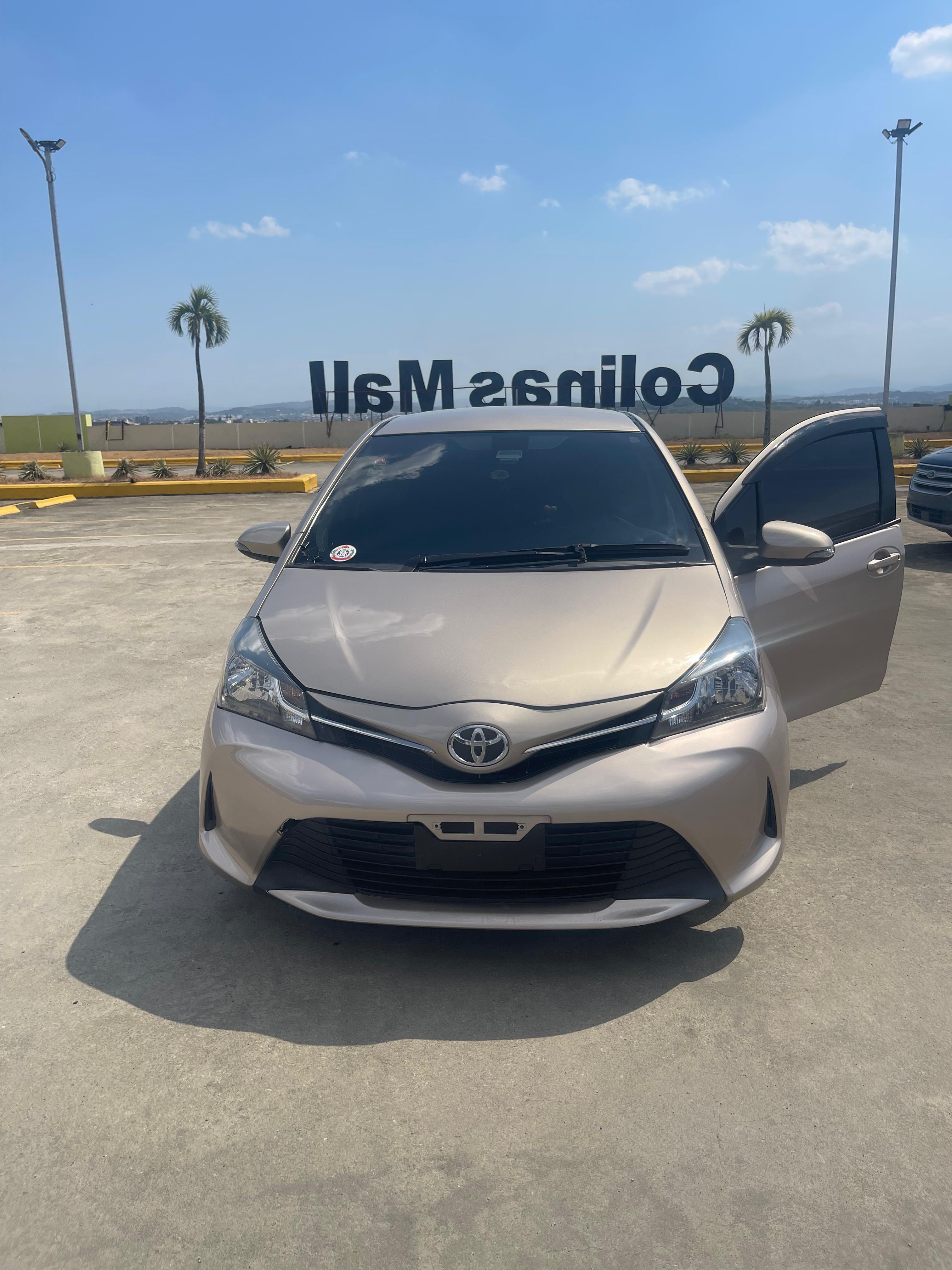 carros - vendo toyota vitz 2016 6