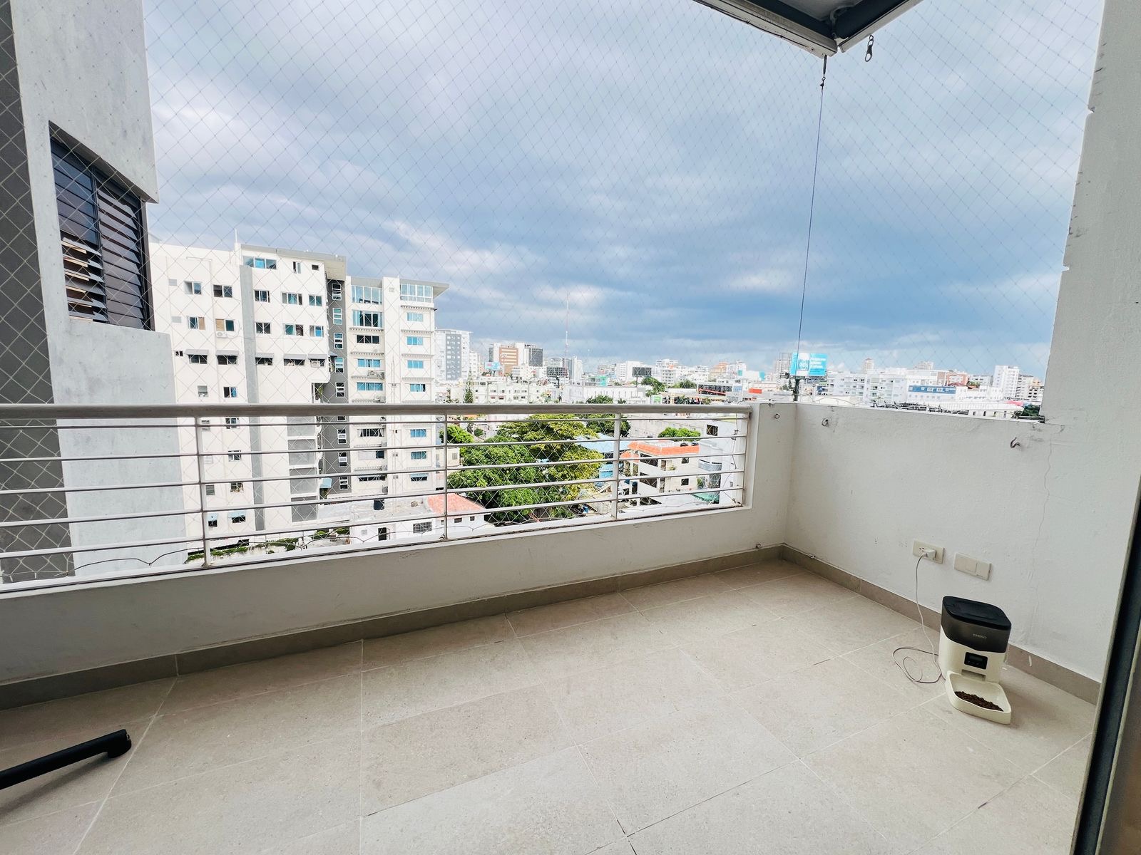 apartamentos - 📍Evaristo Morales📍NO BARRIOS, Este apartamento c 8